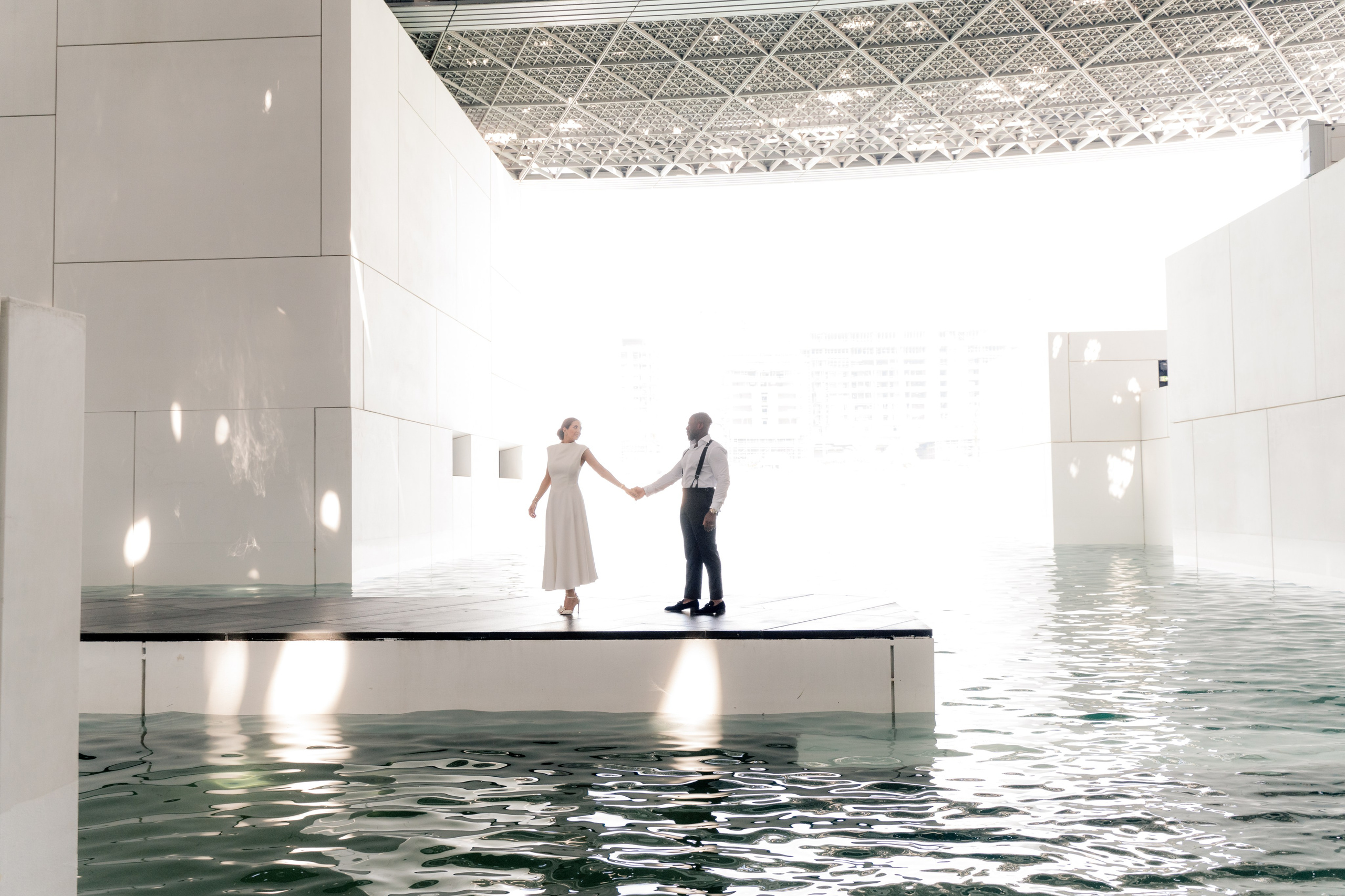 Бесплатный доступ к самой фотогеничной части Лувра Абу-Даби — как это работает. Фотограф в Абу Даби Марина