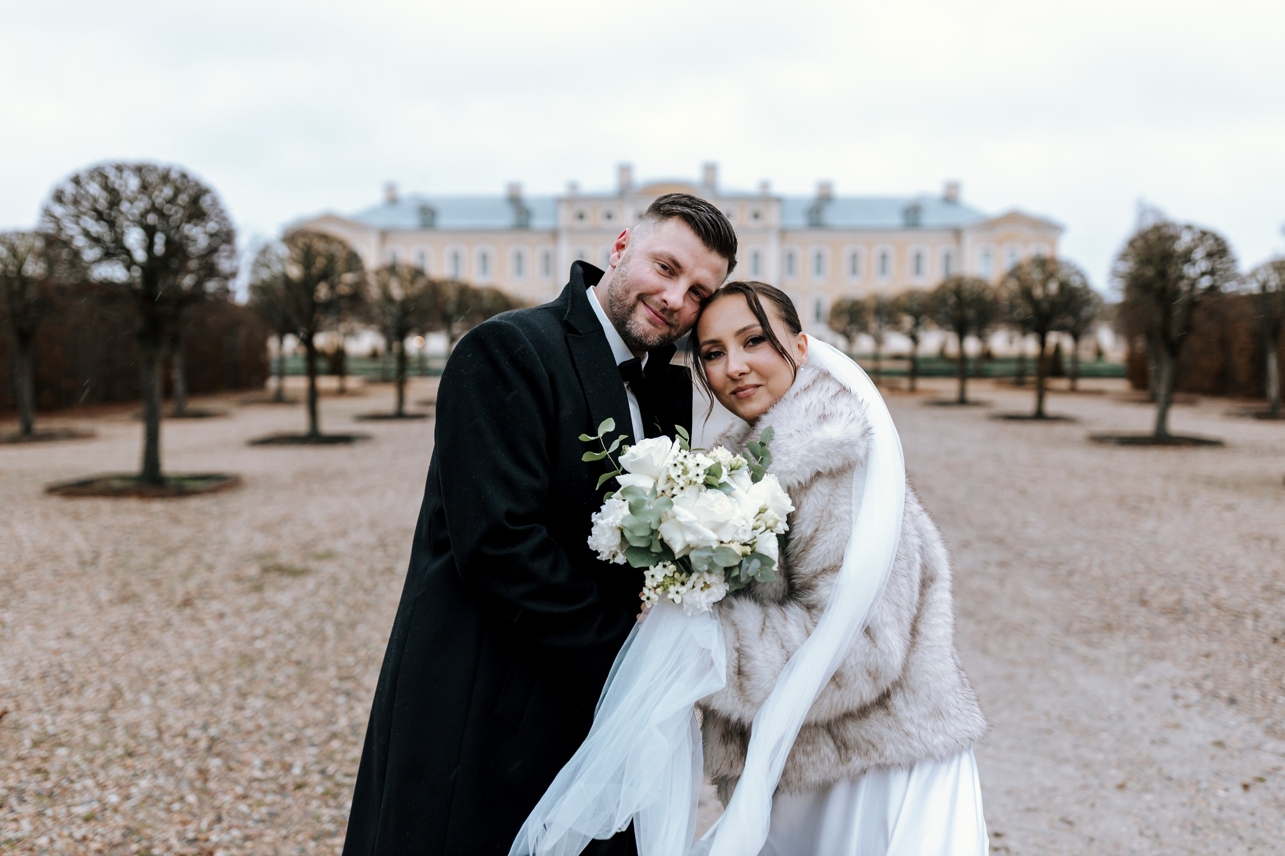 Kāzu fotogrāfija. Home