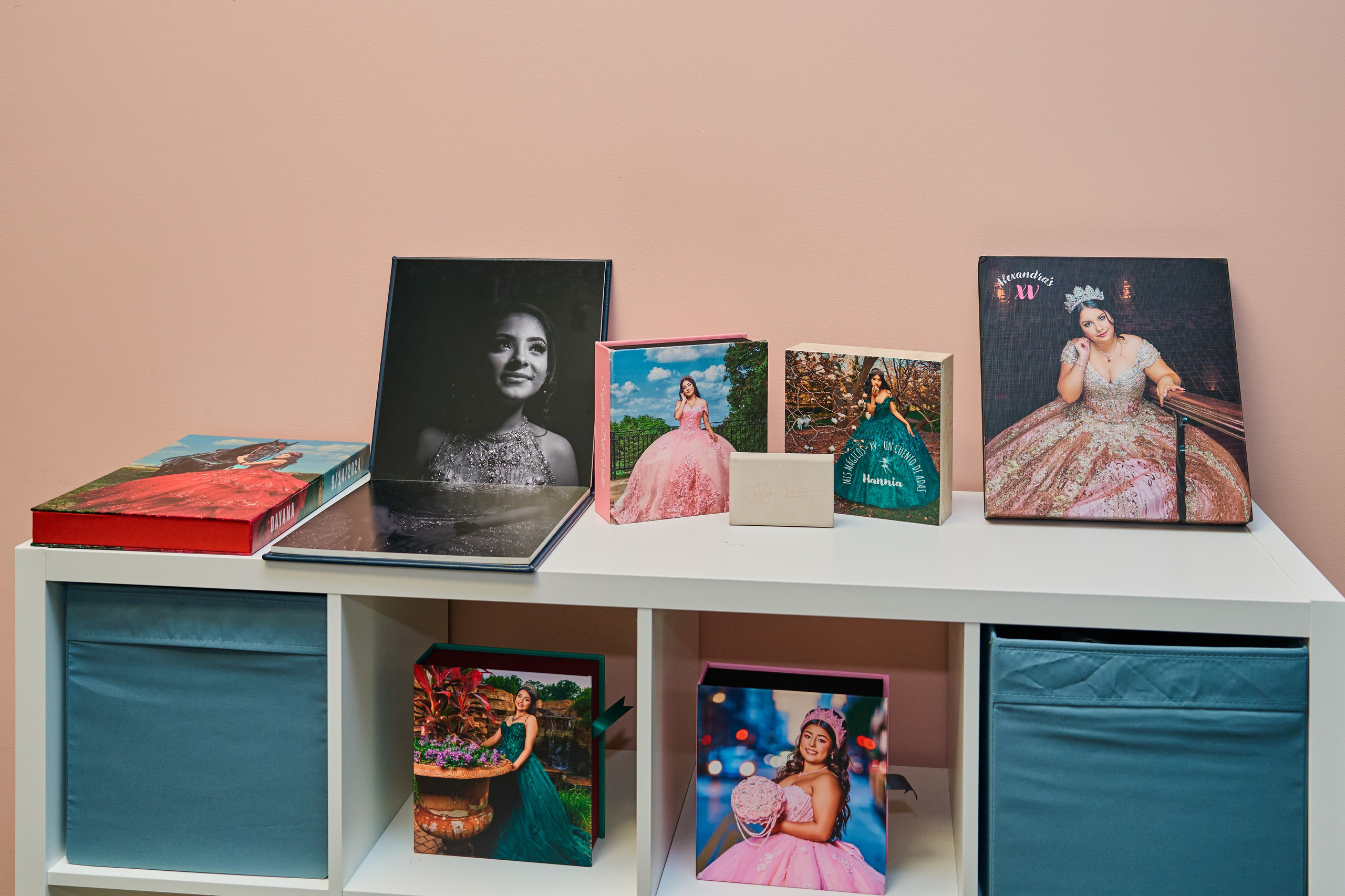 Quinceañera Experience. Portraits, Quinceanera & Weddings Photographer