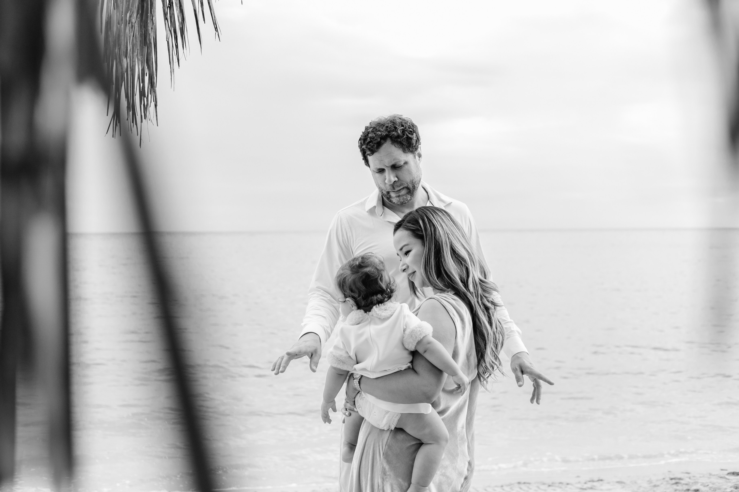 Capturing Cherished Moments: Family Photoshoots on Miami Beaches. Portrait and graduation photographer Marina Simanava