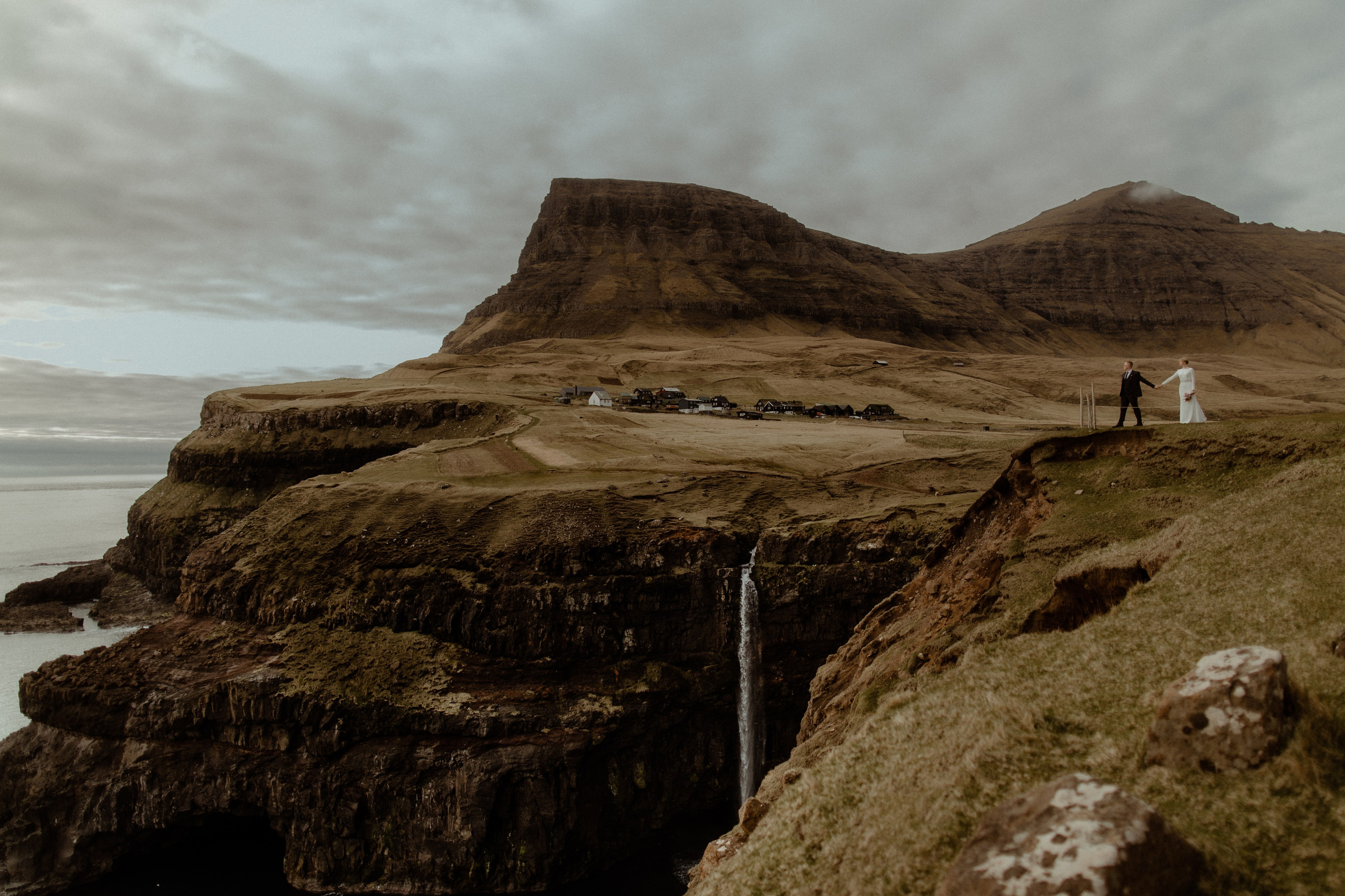 Faroe Islands Elopement Guideline. Iceland elopement photo and video | Nikolaichik Photo