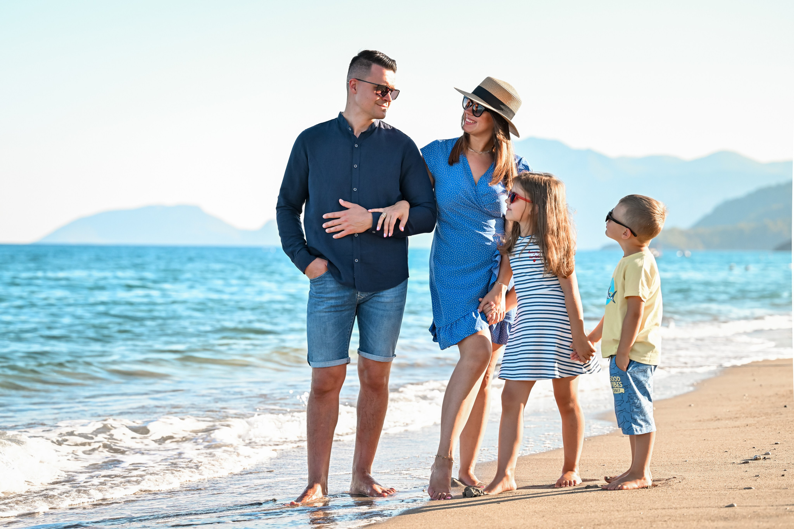 Семейная фотосессия в Анталии  Сиде Белеке Кумере