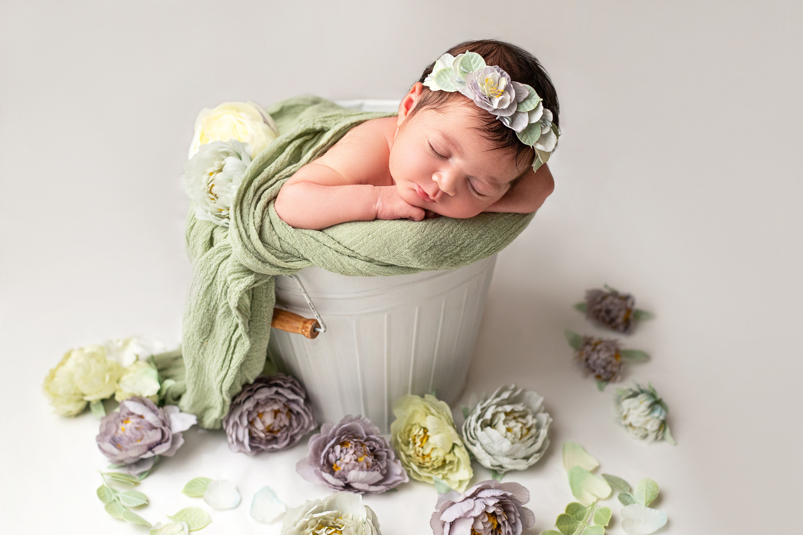 Packages. Mary Newborn Photo