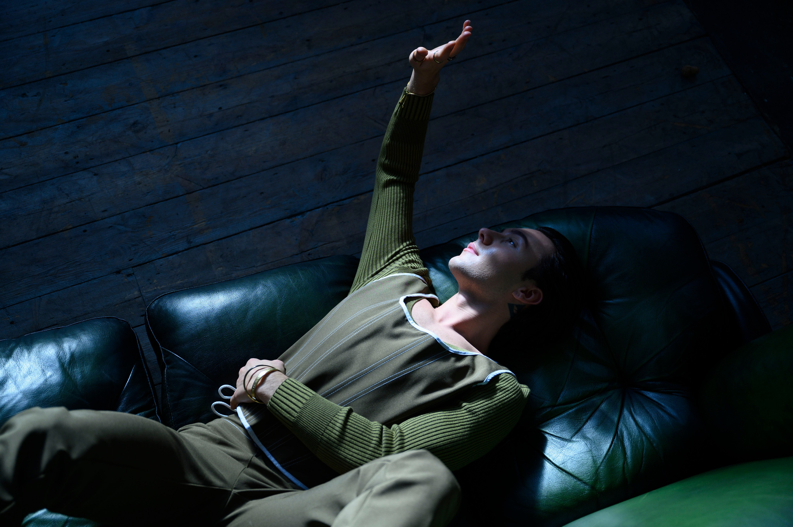 Contact. Worldwide Contemporary Photographer