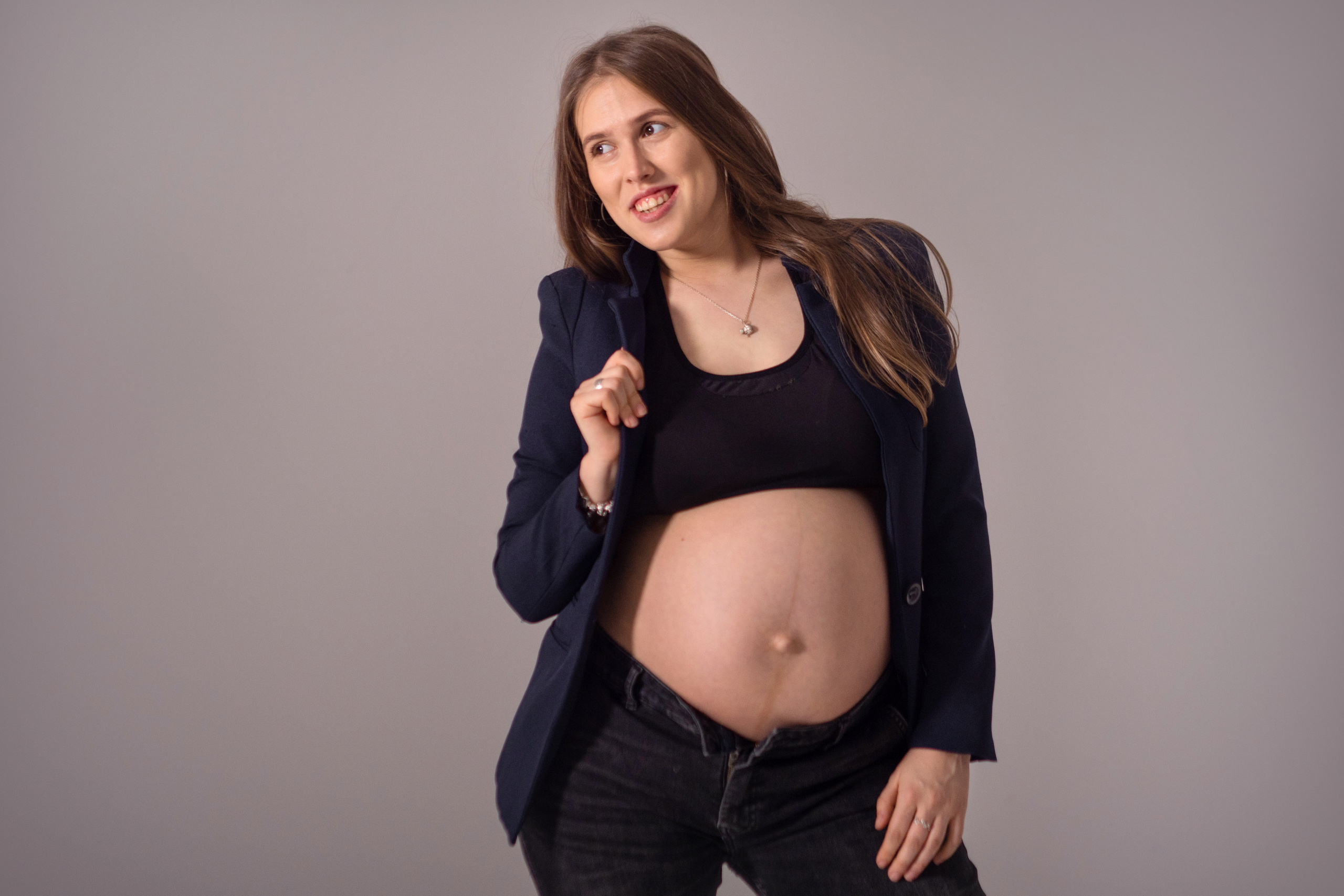 Fotografa di neonati di attesa di famiglia Gero Kateryna