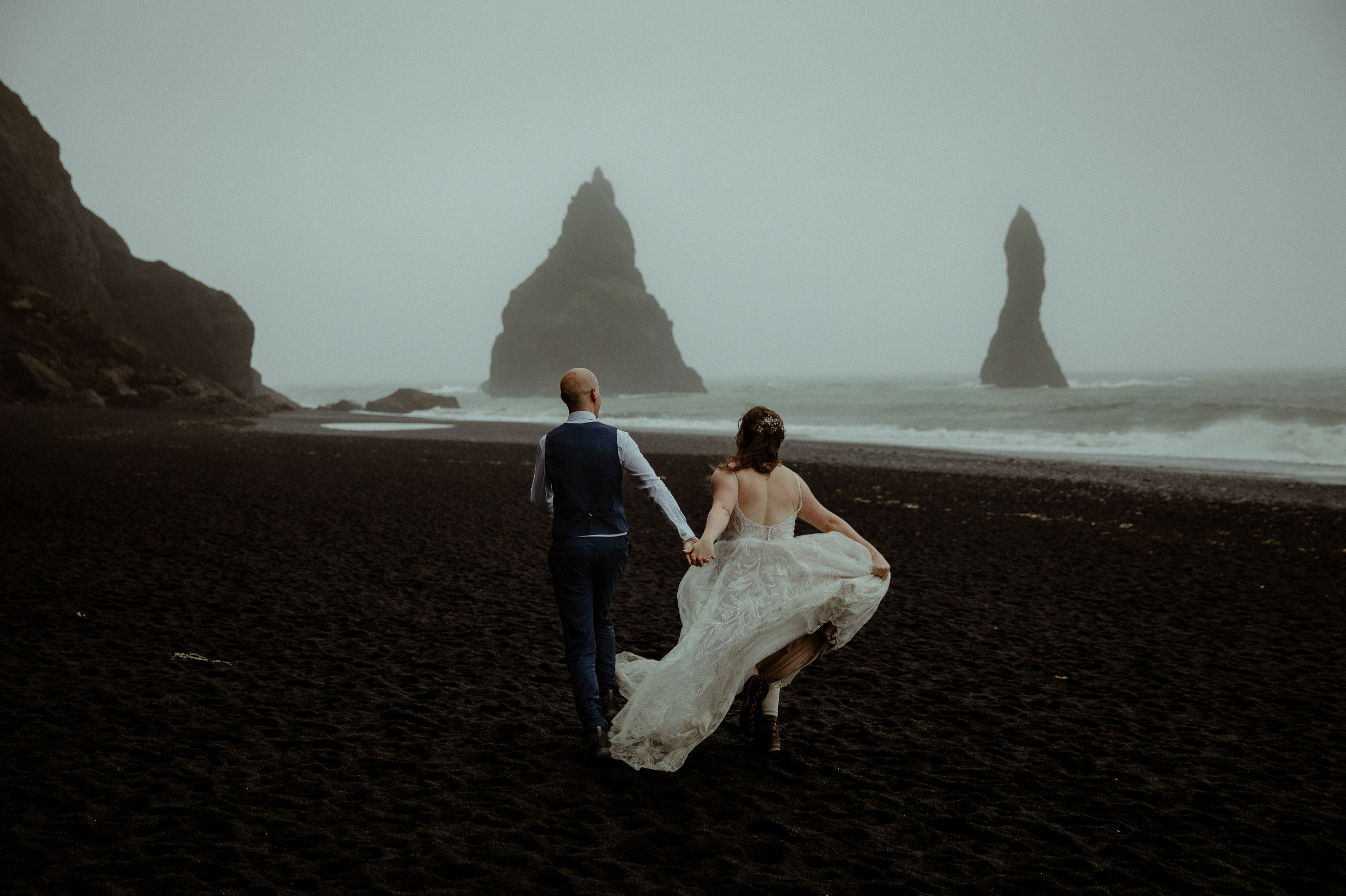 Top tips for planning a wedding in Iceland. Iceland elopement photo and video | Nikolaichik Photo