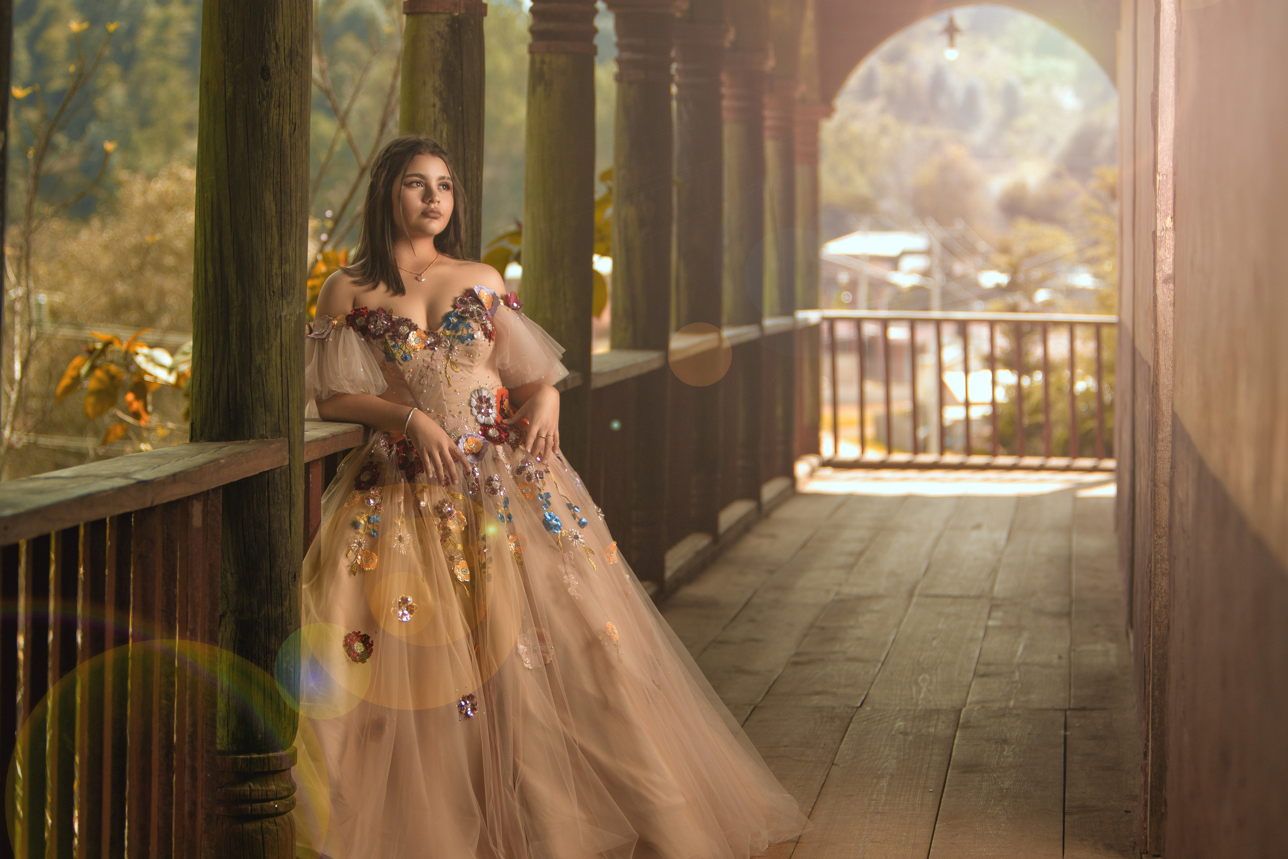 En Tuxtla Gutiérrez. Fotógrafo de XV y BODAS en Tuxtla Gutiérrez y Villahermosa | ROGER CORZO | 360 PRODUCCIONES