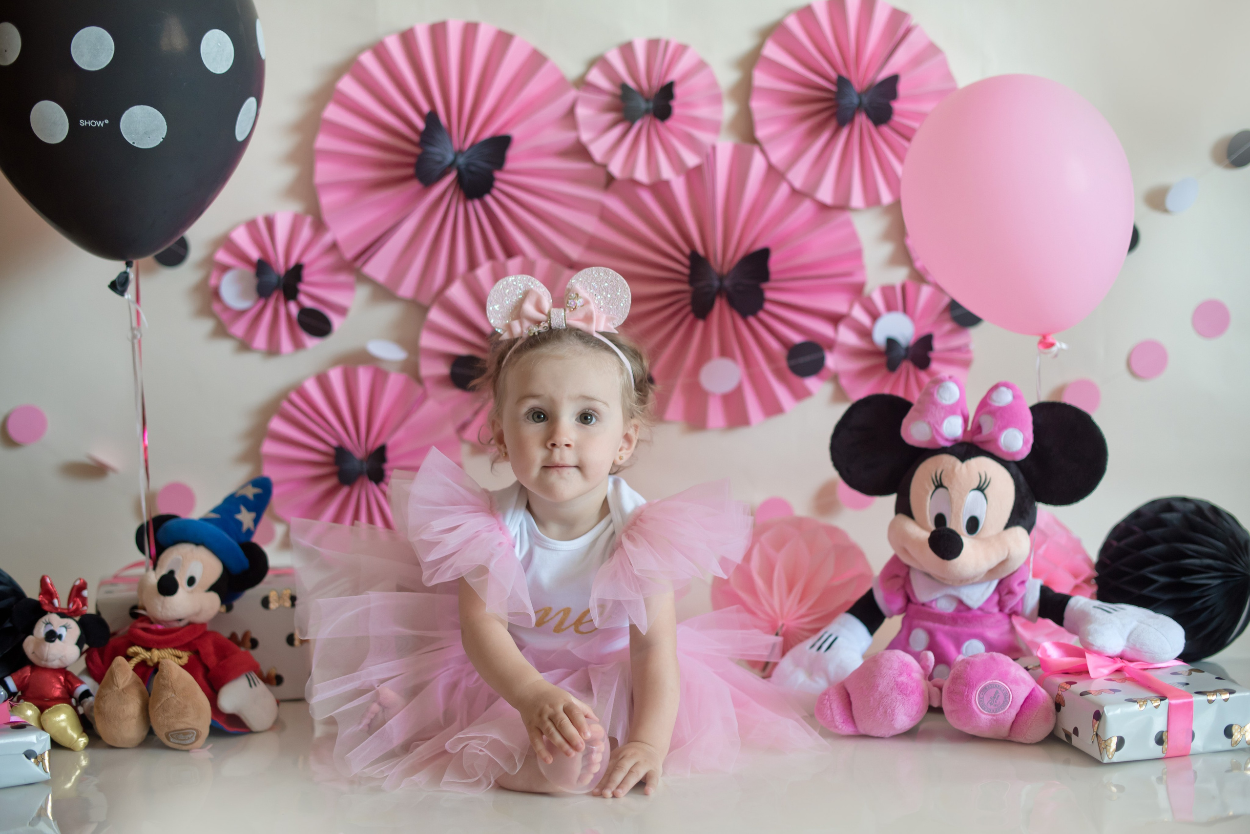 Smash cake. Https://newbornphoto.wfolio.pro/me