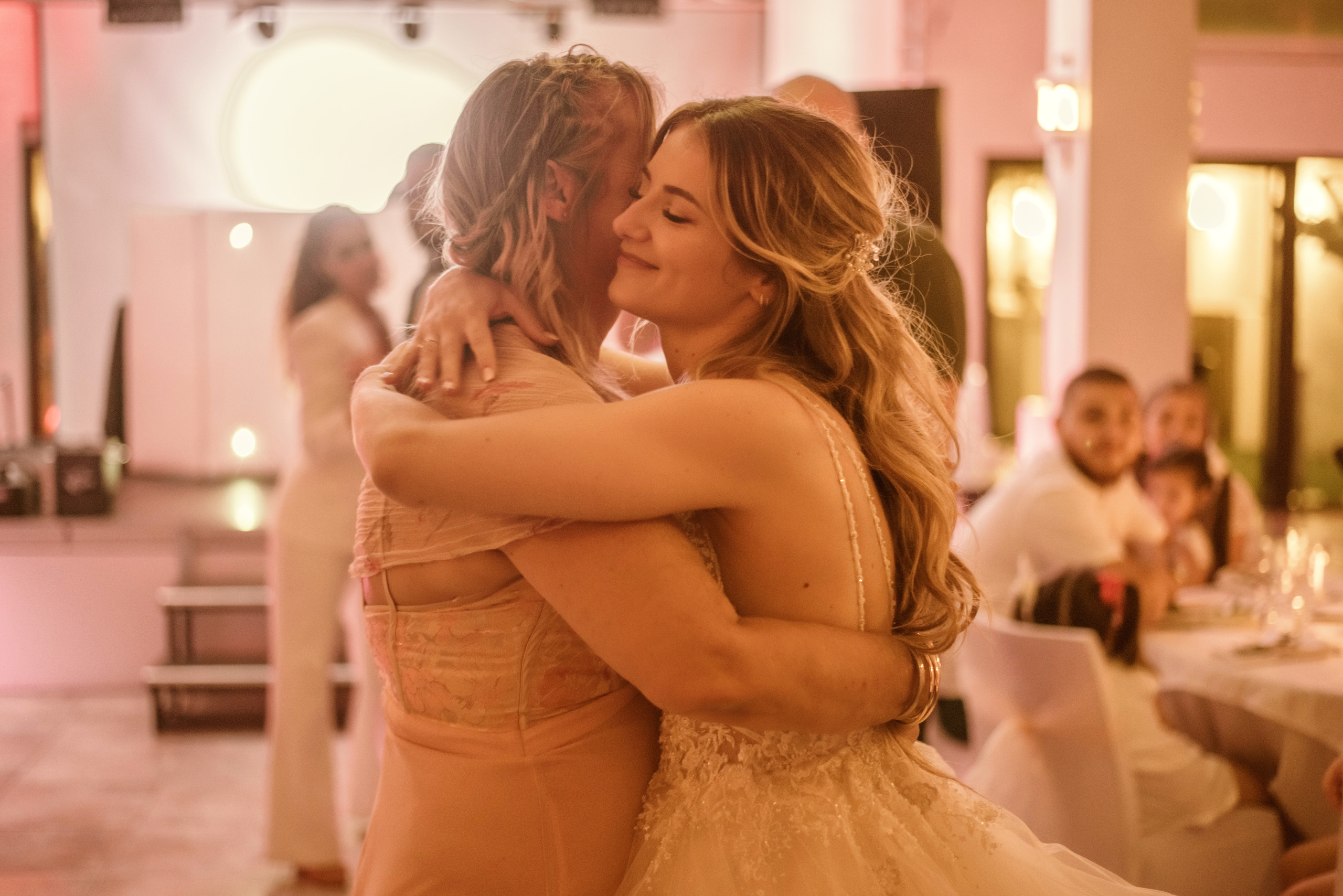 Свадебная фотосессия для Ким и Антони. Марсель. Photographe de mariage et de famille à Marseille et Provence