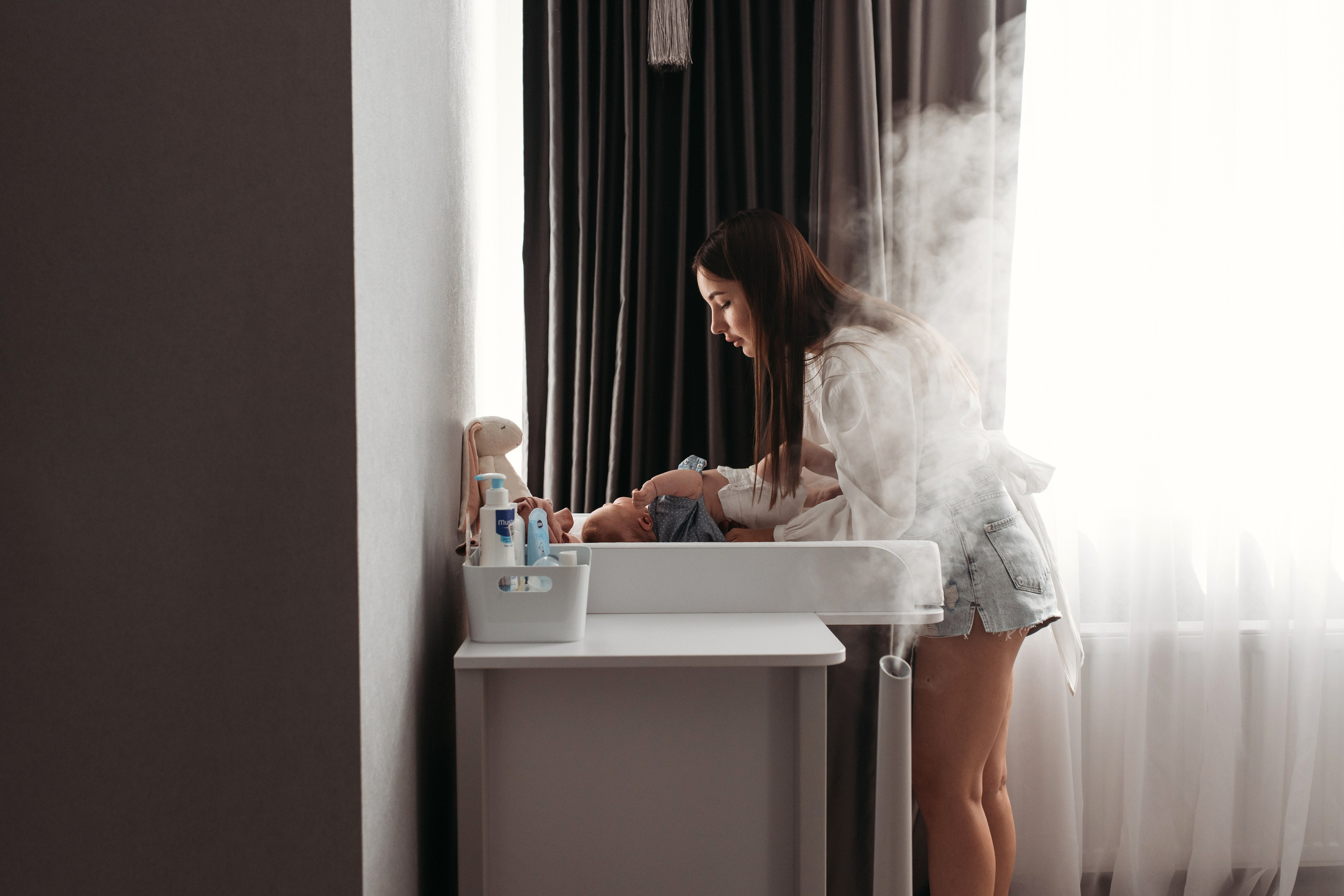 Fünf durchdachte Geschenke, die sich Mamas von Neugeborenen wirklich wünschen. Familien- und Hochzeitsfotografin. Ich arbeite in Koblenz und Rheinlan