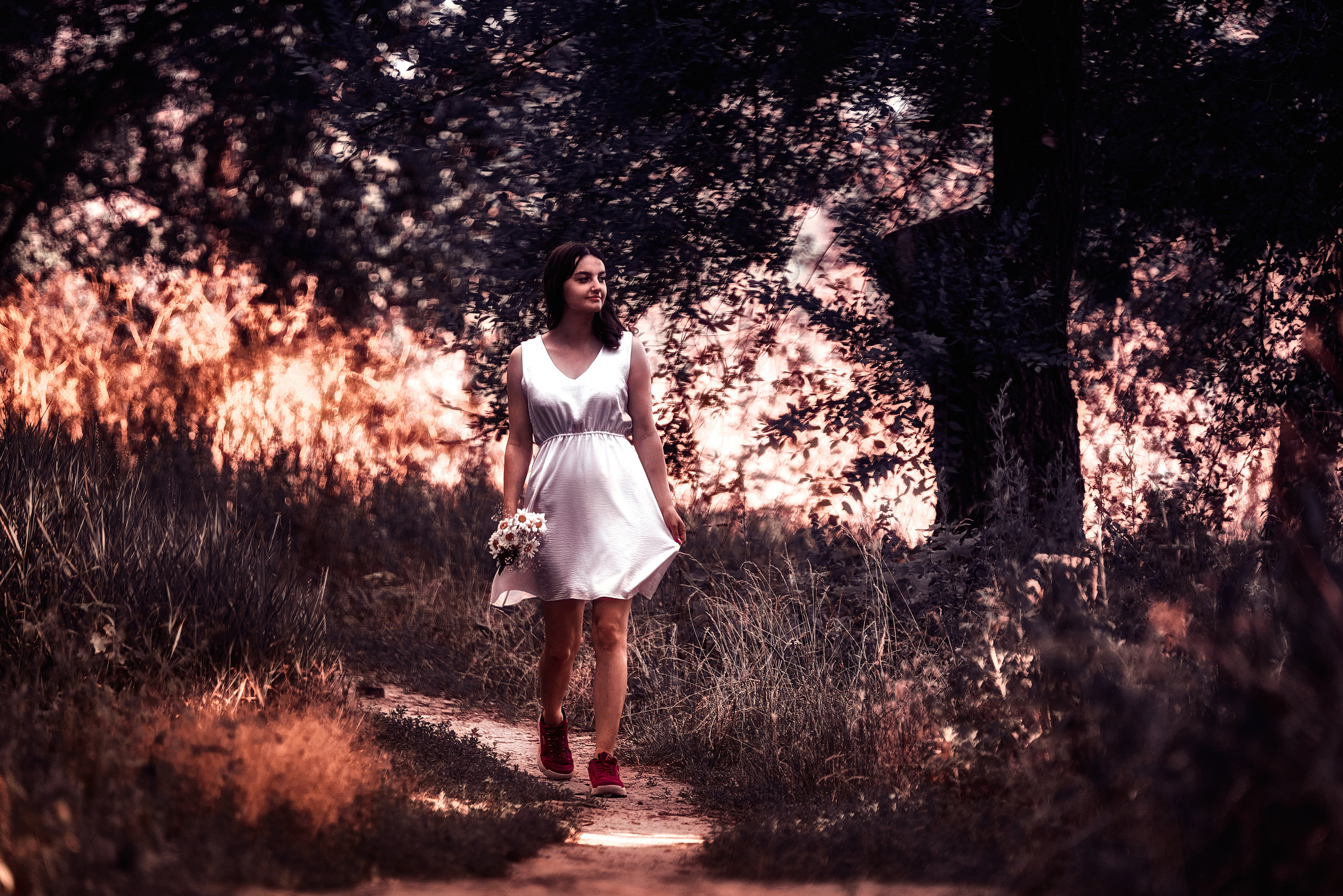 Женский портрет с цветами. 35 AWARDS TOP 35%. Профессиональный Фотограф Халемонец Андрей в Кривой Рог Днепр Украина