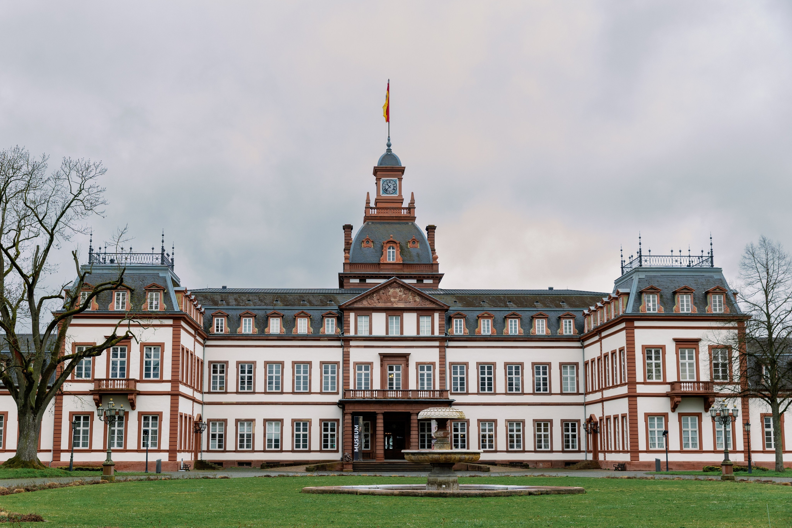 Hochzeitsfotos im Schloss Philippsruhe Hanau | 2,5 Stunden für 500 €