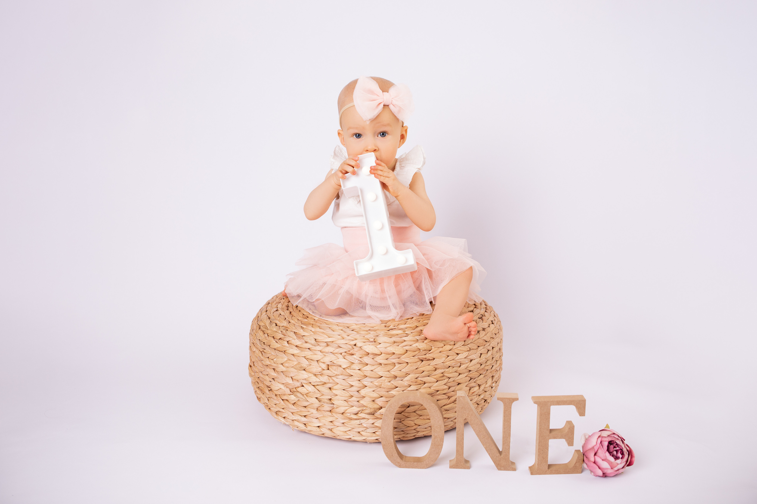 Hinnasto. Valokuvaaja Itä-Uudellamaalla Viktoria photography