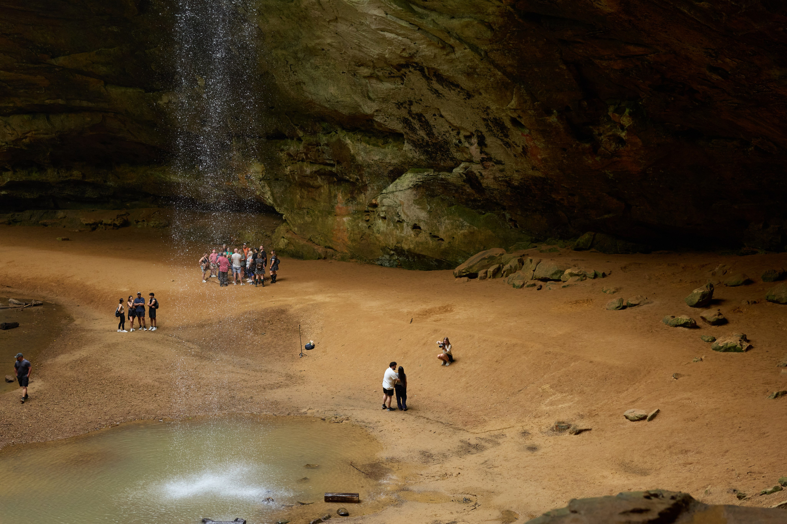 Love, Rain & Waterfalls: A Hocking Hills Proposal. Kovyphoto