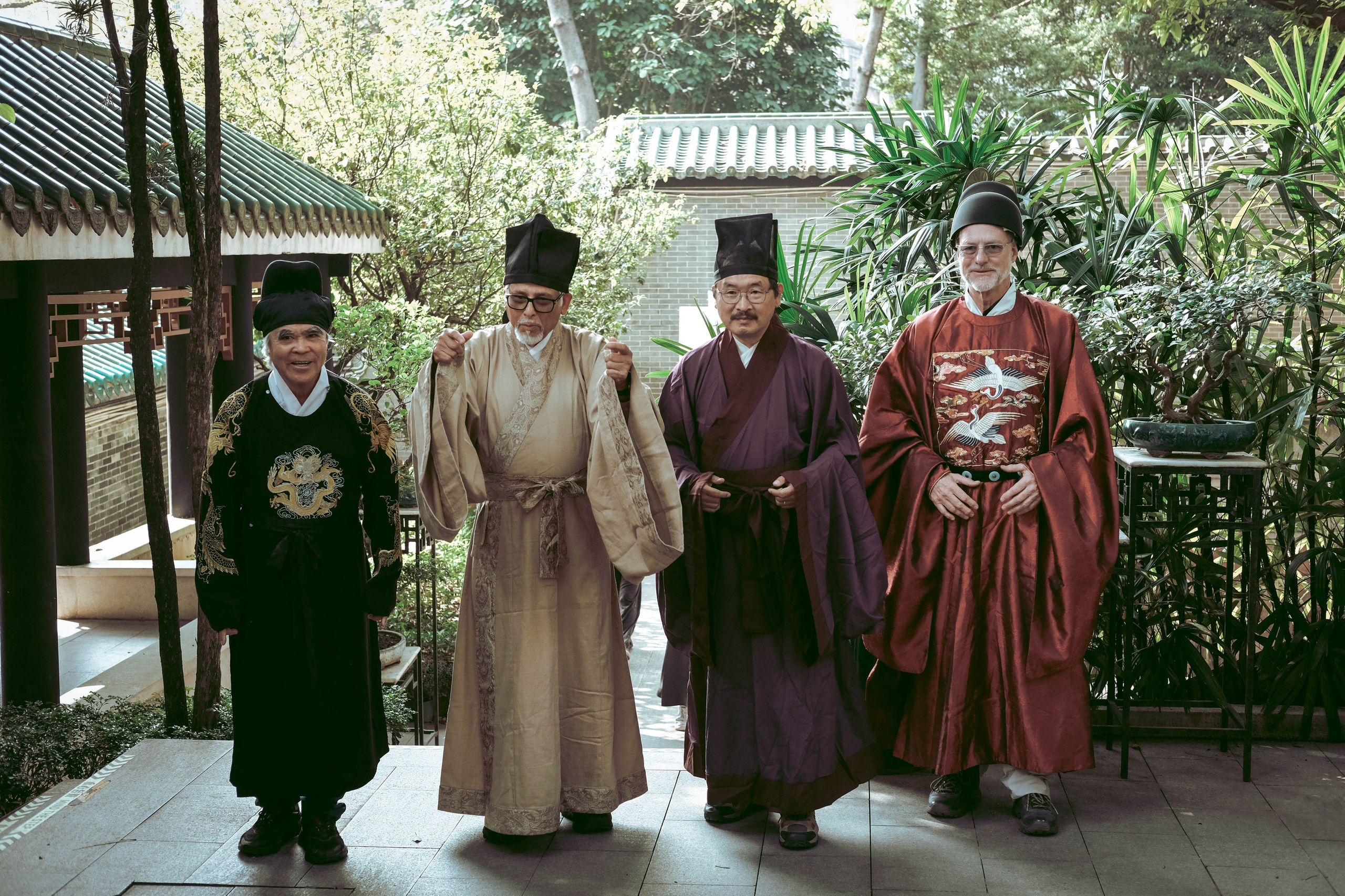 Meet Pulitzer Prize Winners in Photography in Guangzhou | Nick Ut, Ringo Chiu, Irfan Khan and Michael Nelson in China 