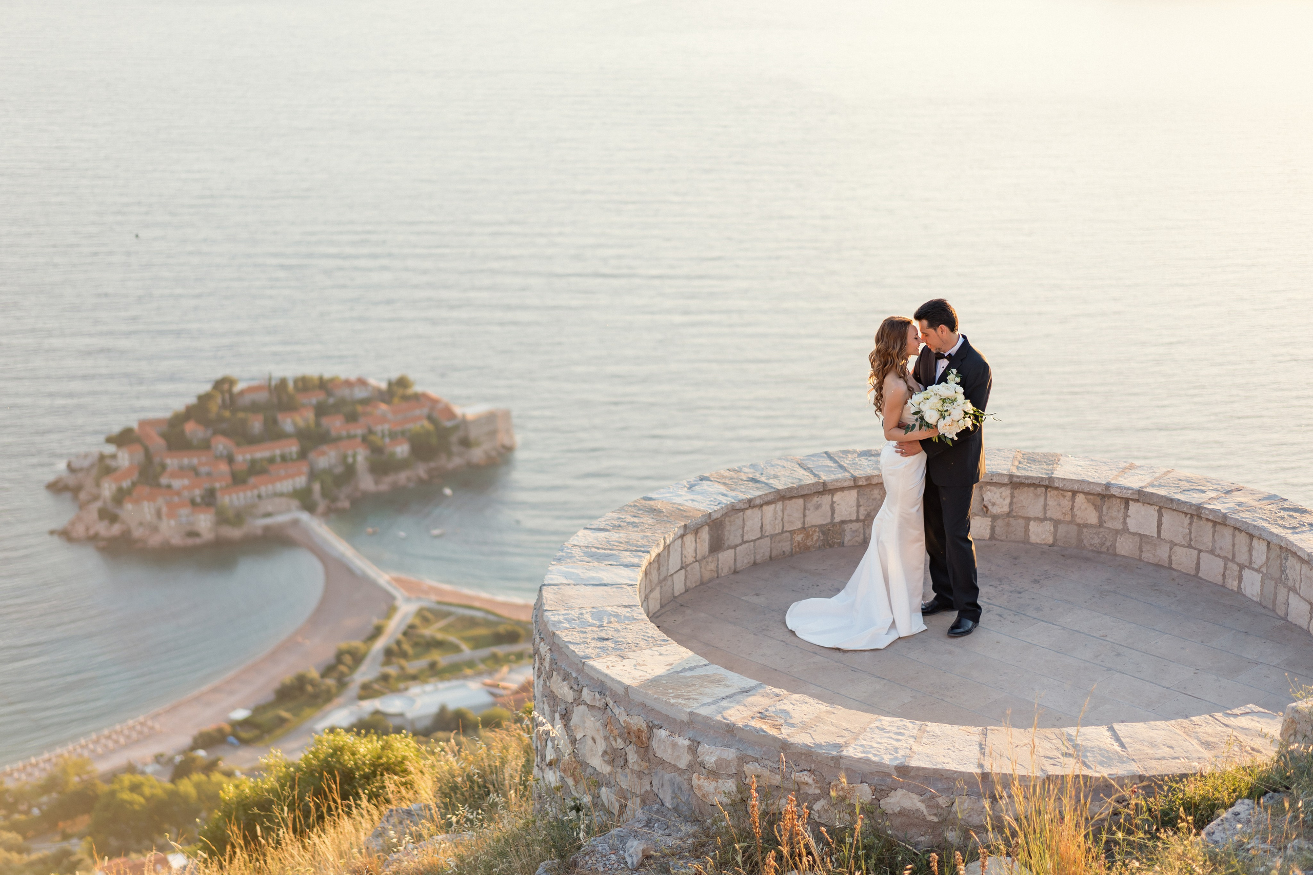 Sveti Sava kirke: Panoramisk bryllupssted i Montenegro