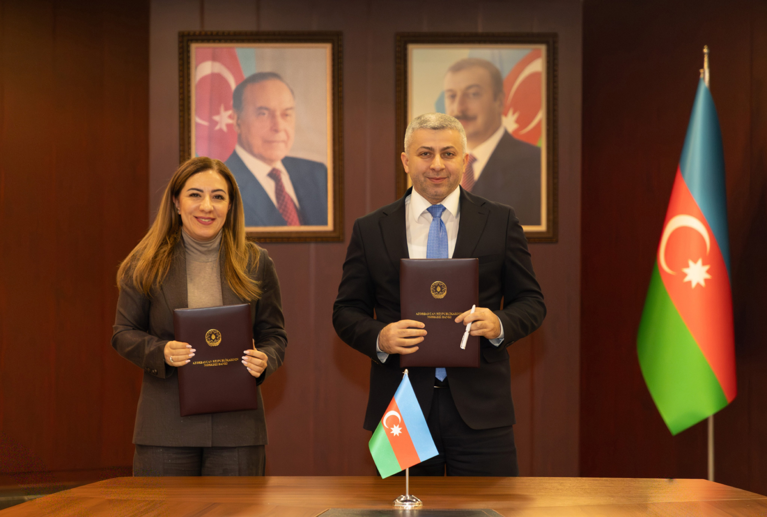 Komplayens Assosiasiyası ilə Azərbaycan Respublikasının Mərkəzi Bankı arasında Anlaşma Memorandumu imzalanmışdır (1). Komplayens Assosiasiyası