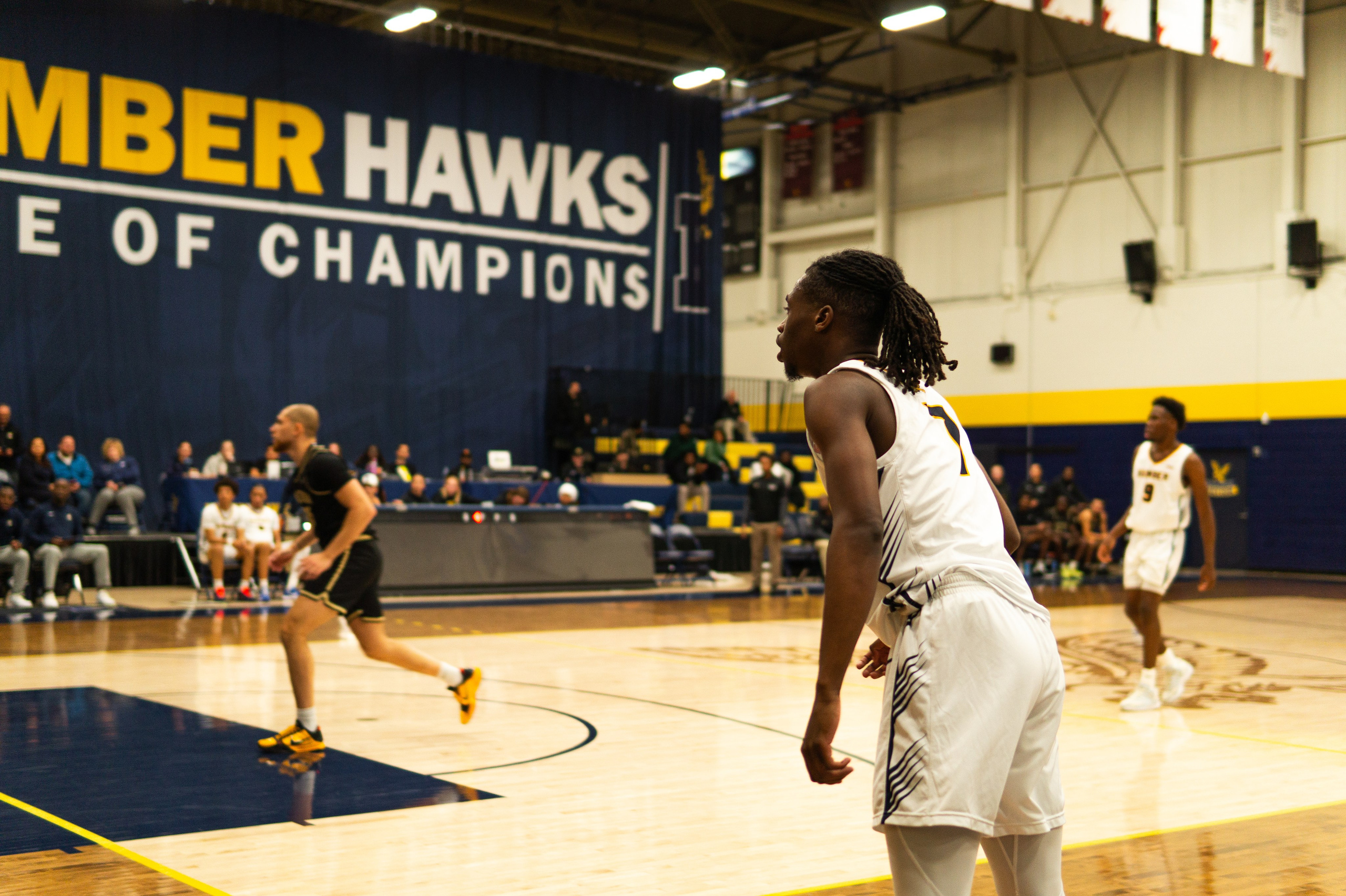 Mens Basketball 2025-2026. Hawks Nation — Fan Photos