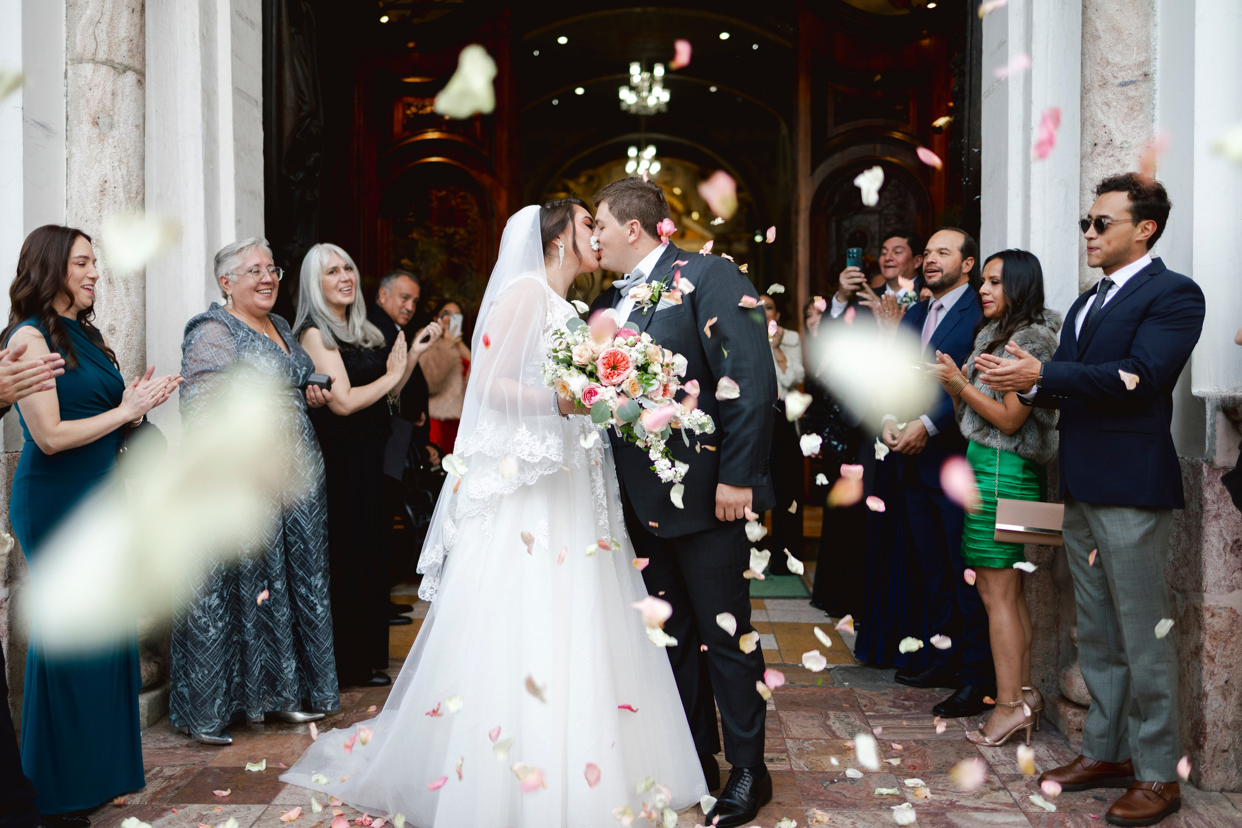 Fotografía y Video para bodas en la ciudad de Cuenca, Ecuador. Fotografía y video para bodas y Familiares en Cuenca - Ecuador, Alex Coello