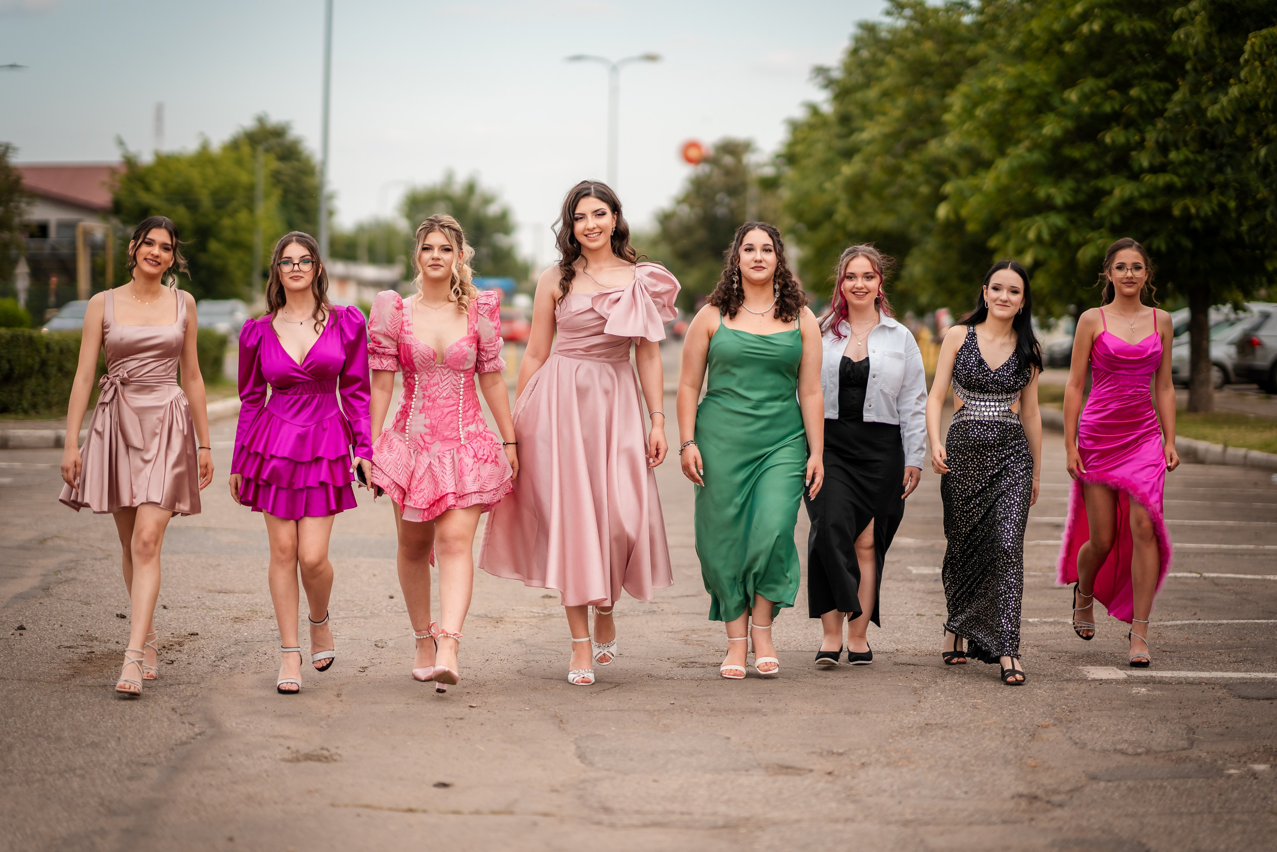 Absolvenți și Baluri