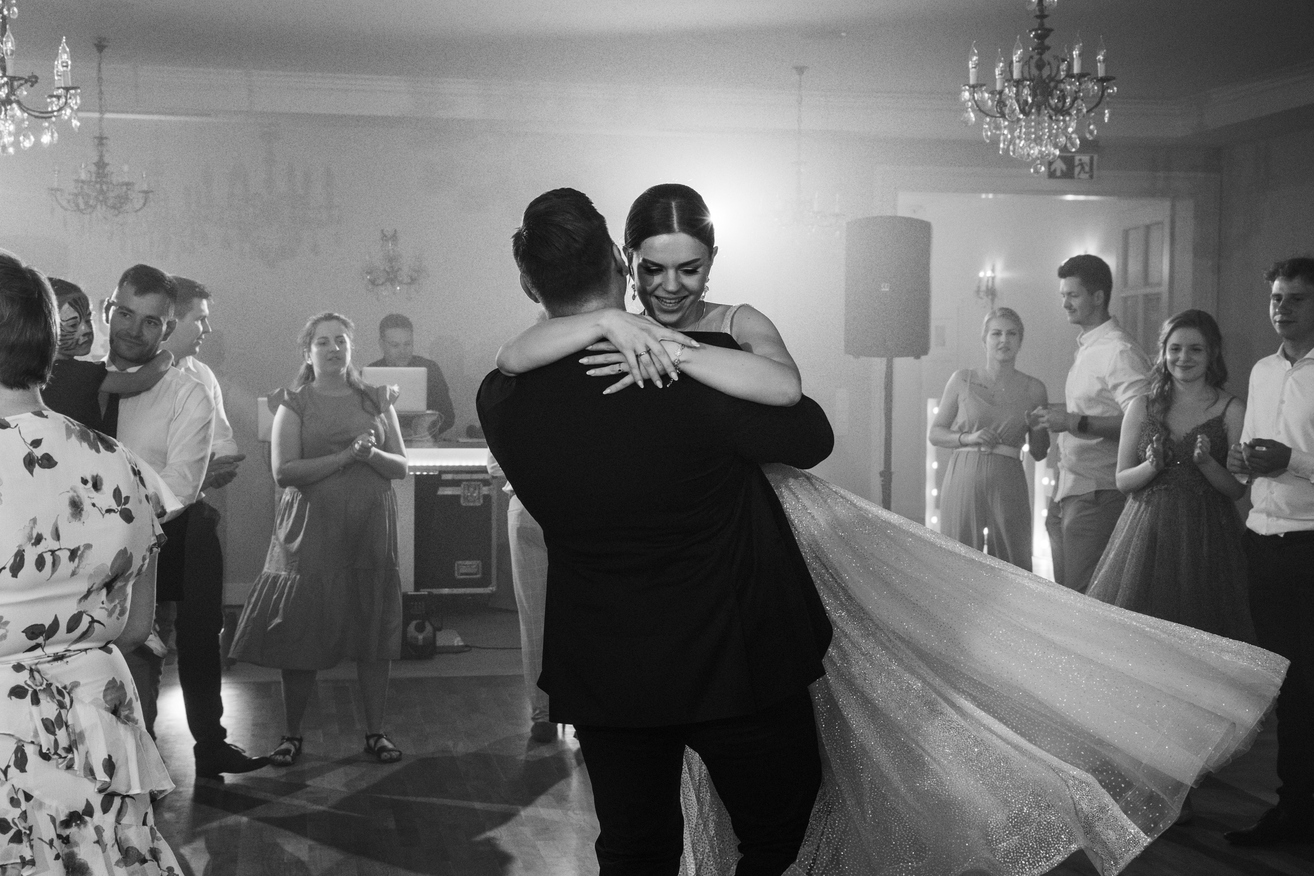 Elegancki ślub Pauliny i Daniela w Miód Lawenda 💜. Fotograf Siedlce