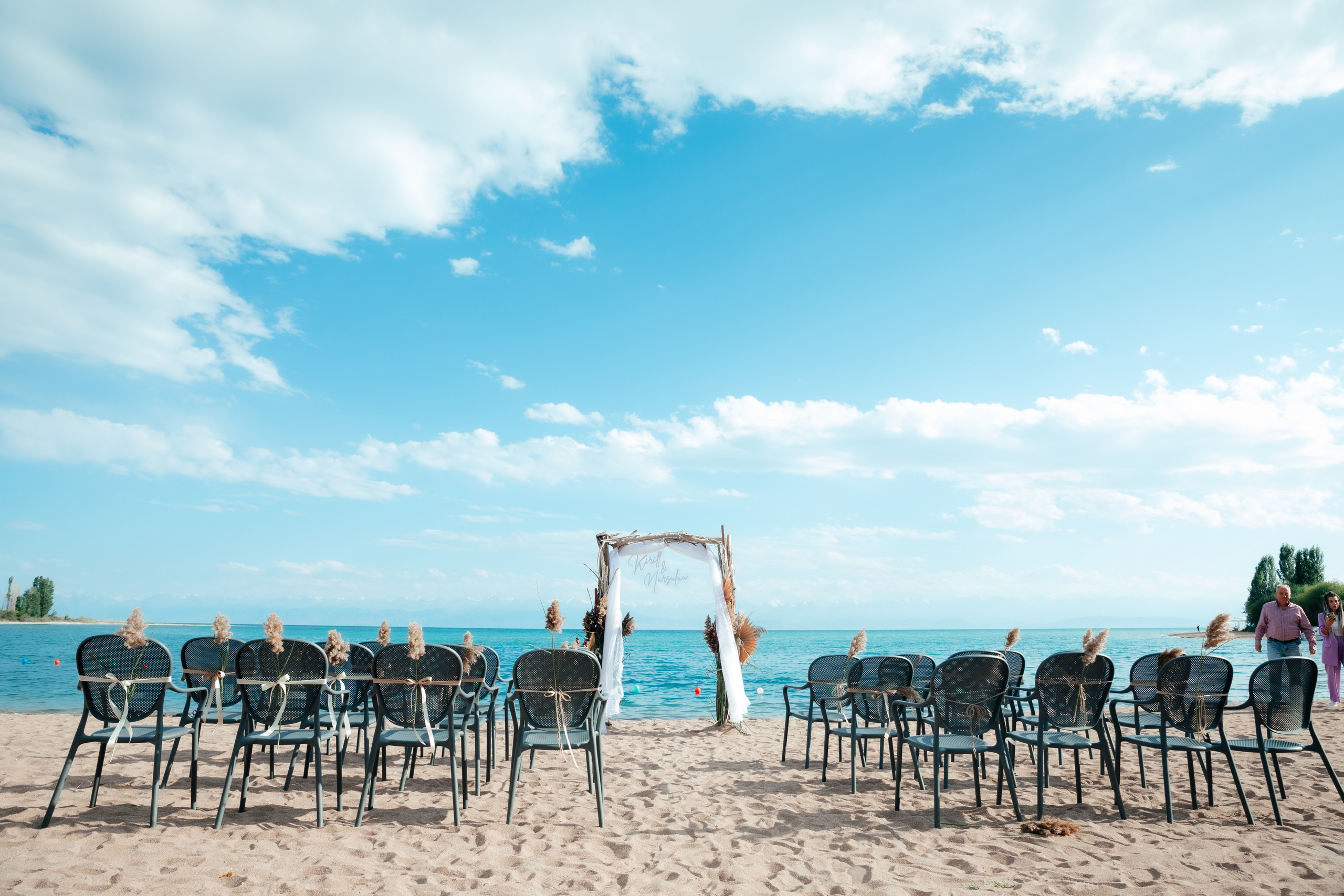 Услуги. Свадебный LOVE STORY Семейный фотограф в Бишкеке Тилек Жантаев