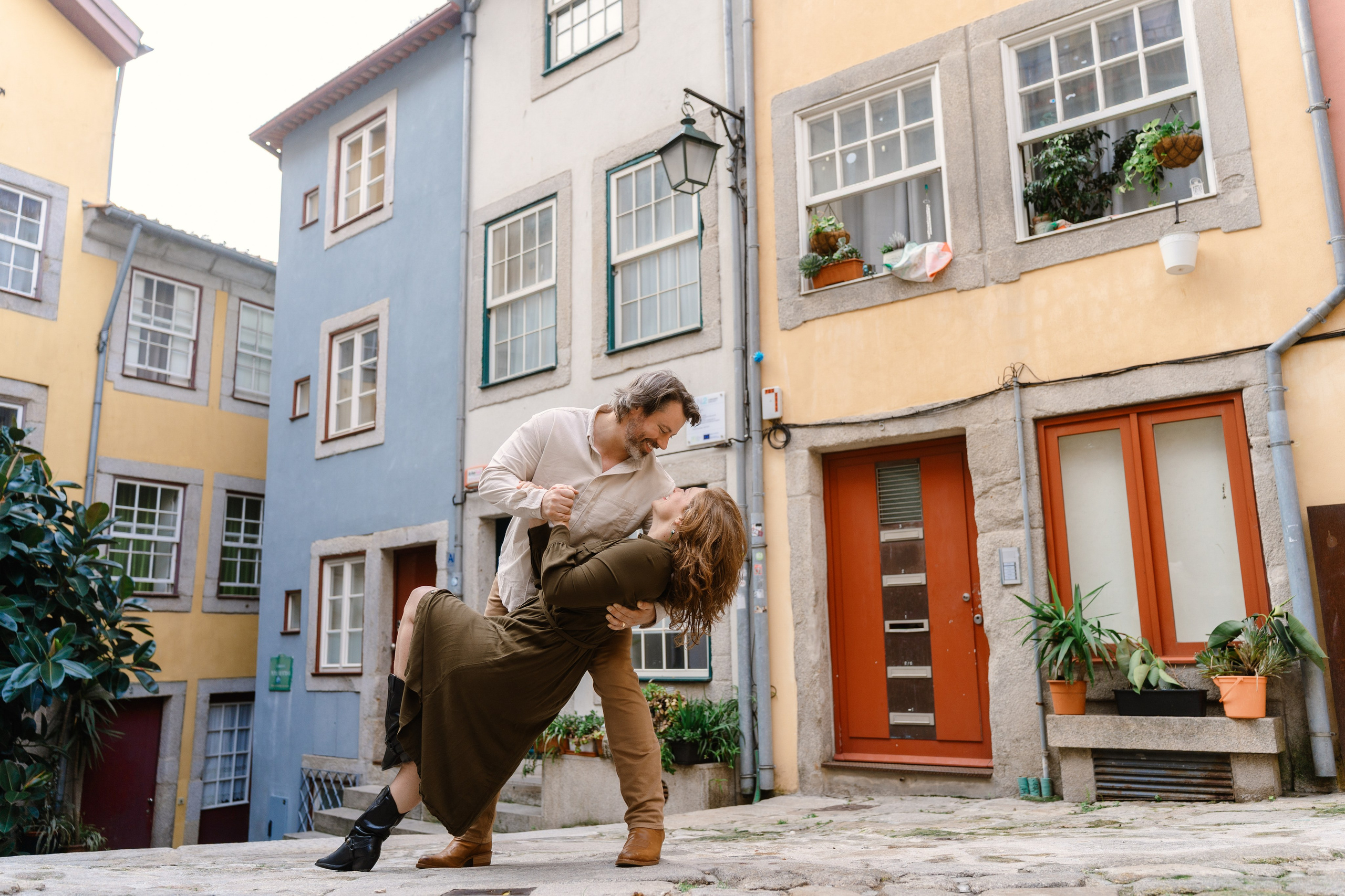 Largo da Pena Ventosa Porto | Hidden Photoshoot Location. Porto Travel Photographer | Couples & Vacation Photos in Portugal — WePortugal