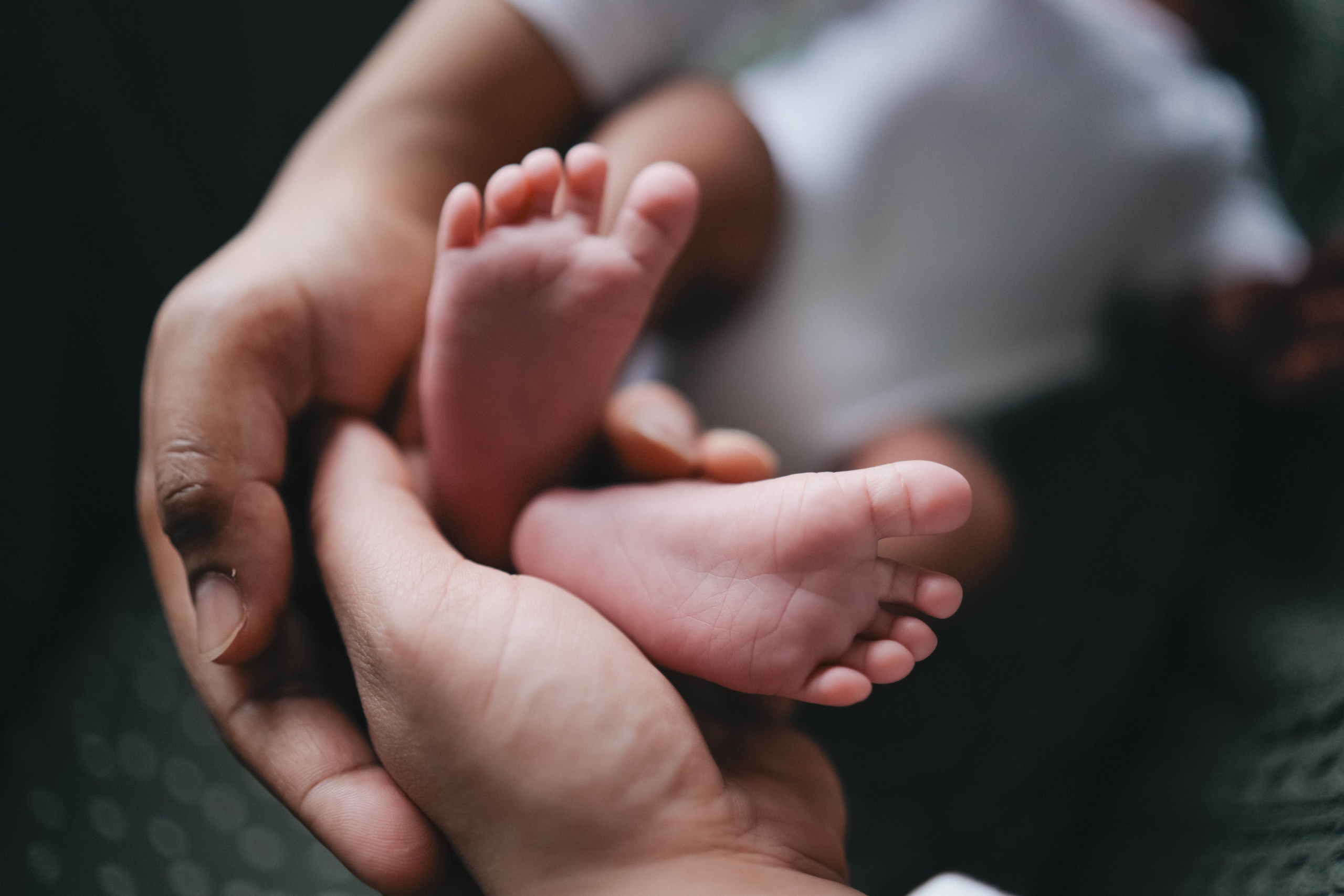 Newborn Photographer in Solihull & Birmingham | Home Newborn Photography