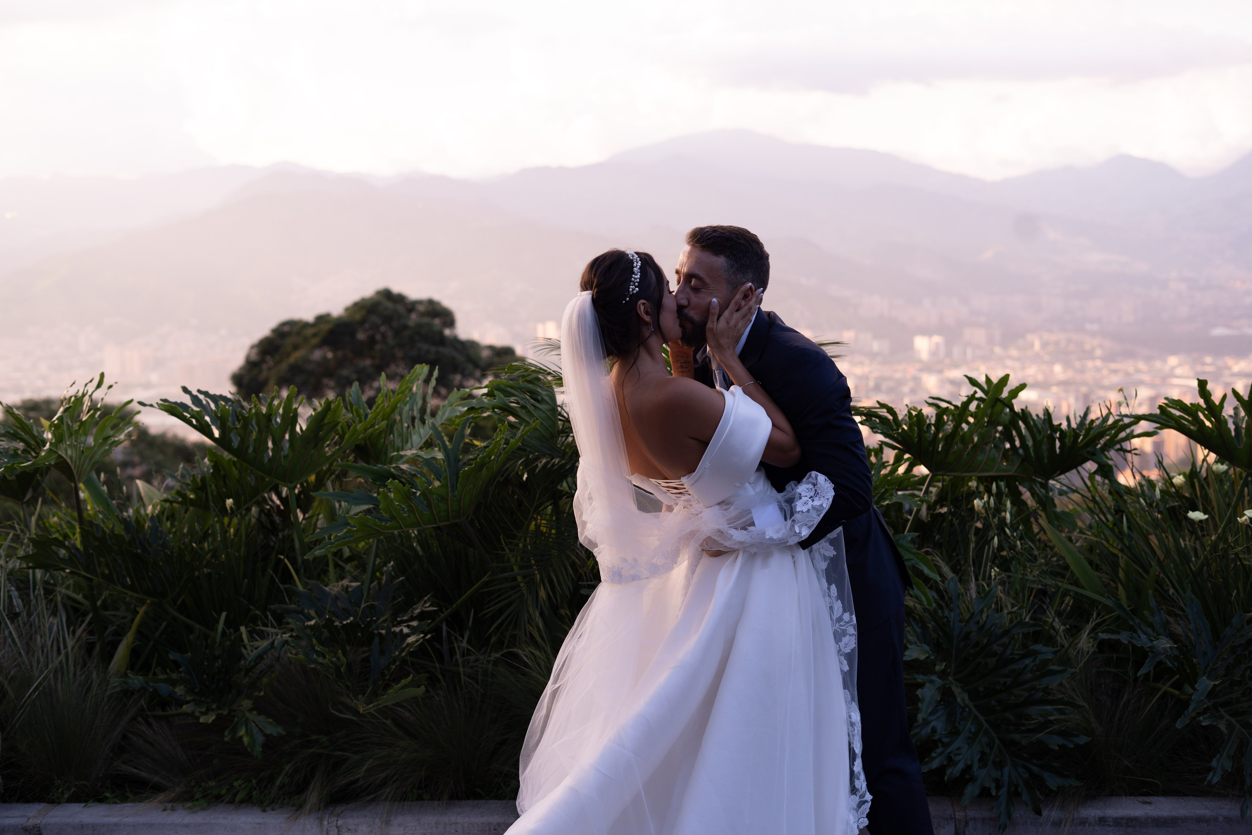 Film and photography for weddings and brands in Barcelona