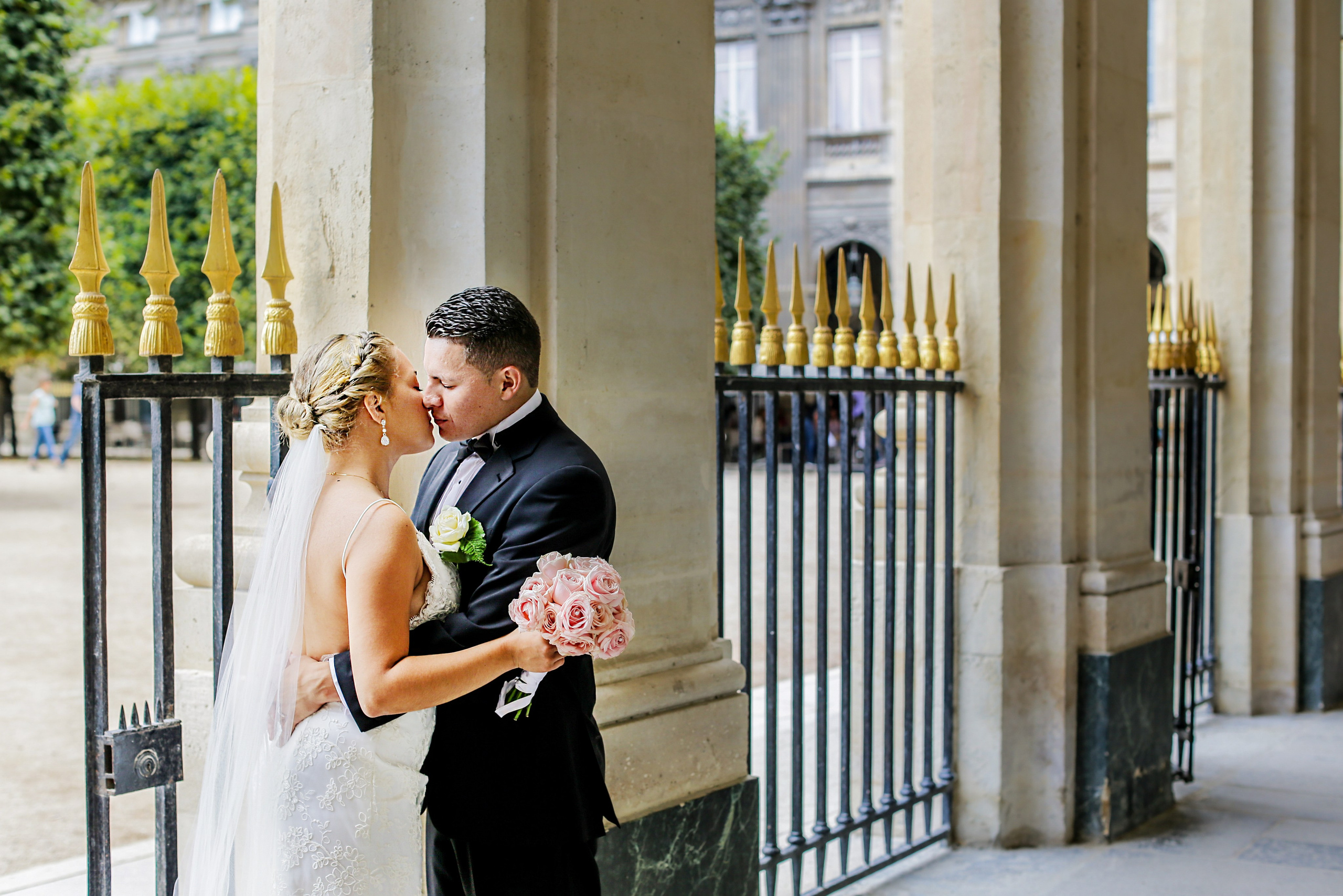 Top 7 Breathtaking Paris Elopement Locations. Photographe à Paris