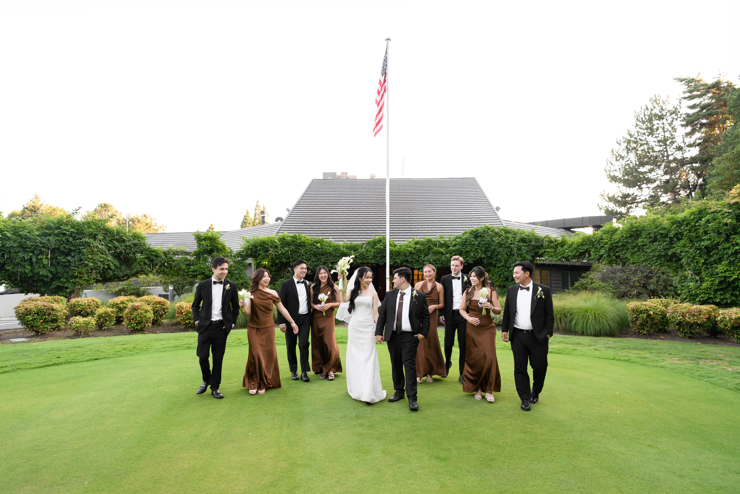 How Many Hours of Wedding Photography Do You Need?