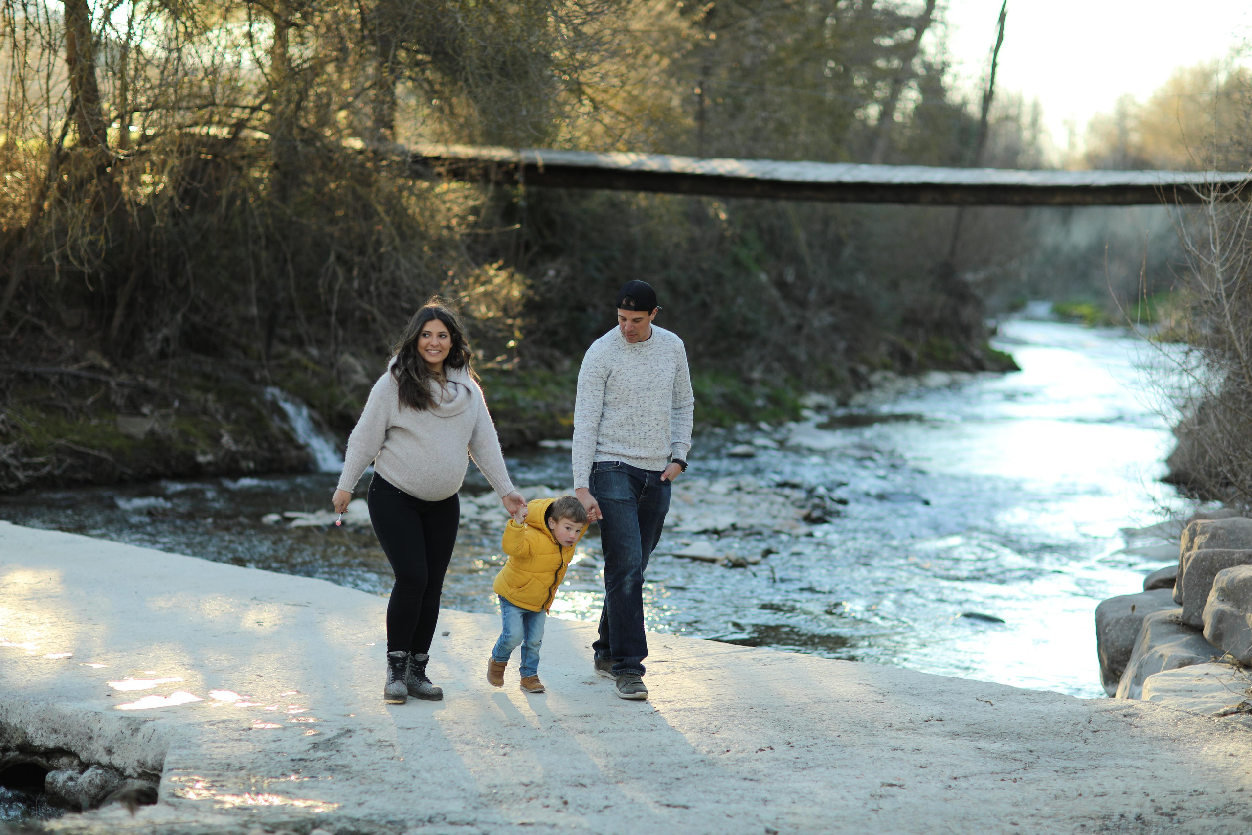 Familiar e infantil. Fotografía de Eventos, Embarazo y Familiar en Pirineos