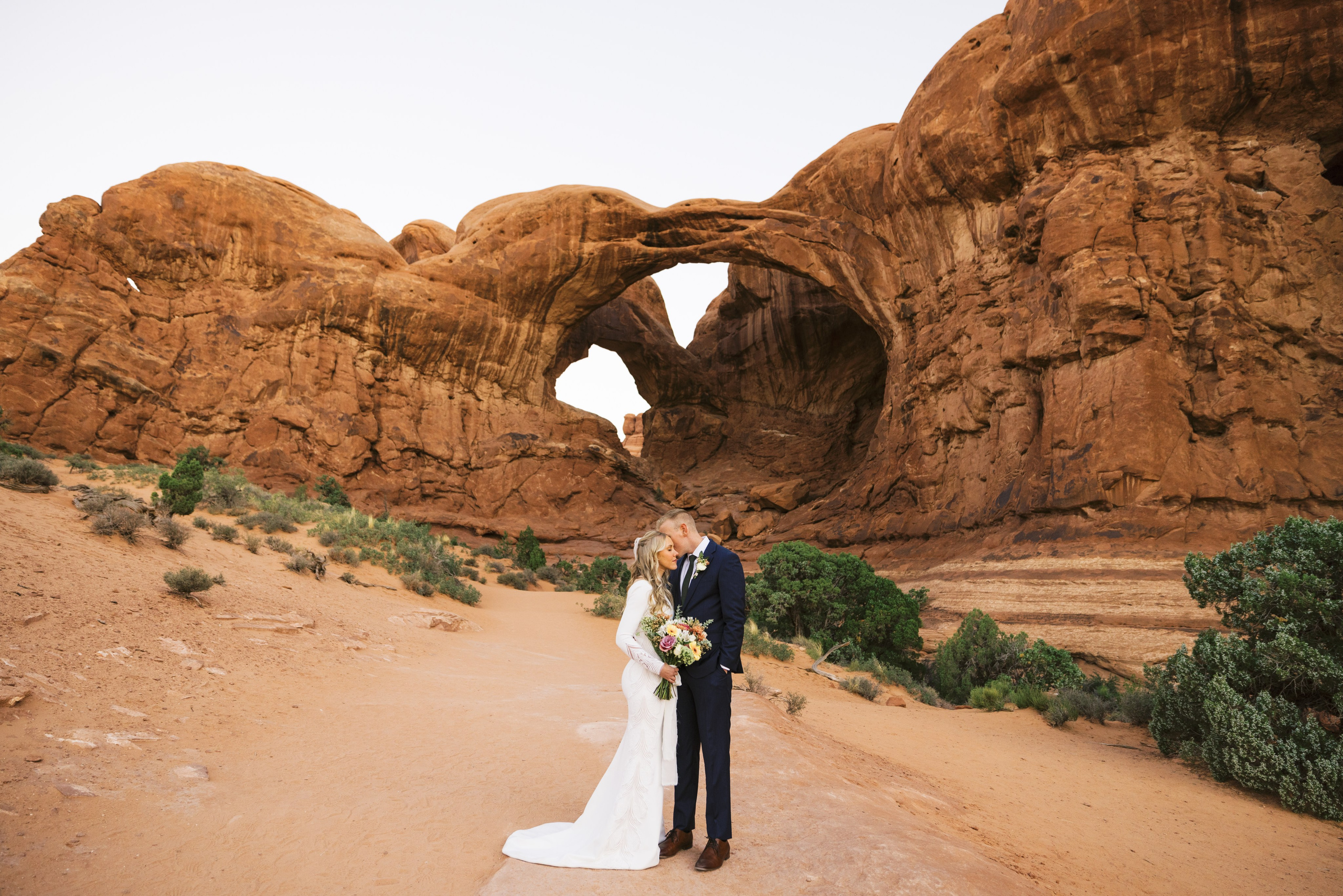 Arches Bridal Photoshoot. Utah Family Photographer
