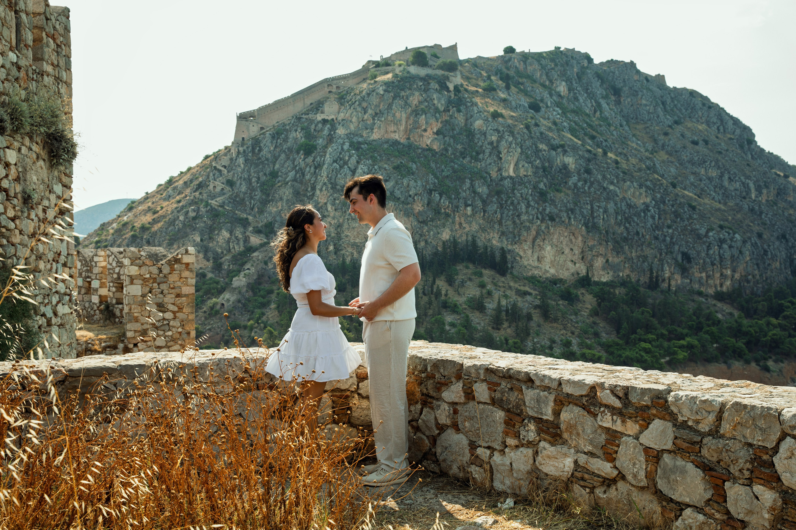 ΥΠΗΡΕΣΙΕΣ. Photographer Anya Khasapi. Nafplio, Greece