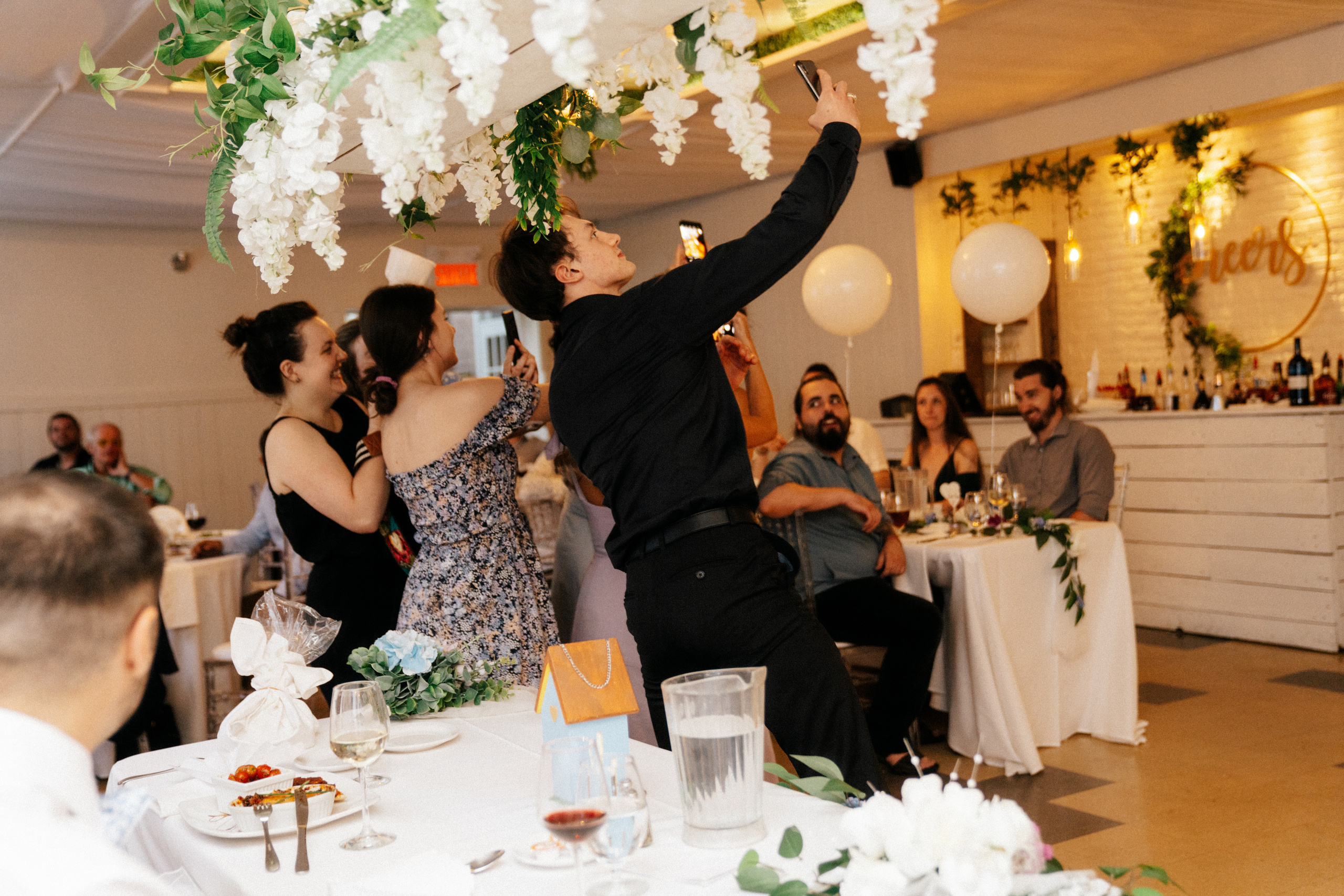 Adding Fun and Entertainment to Your Big Day: Wedding Games. Wedding and Family Photography Montreal Muriel Oe Photo