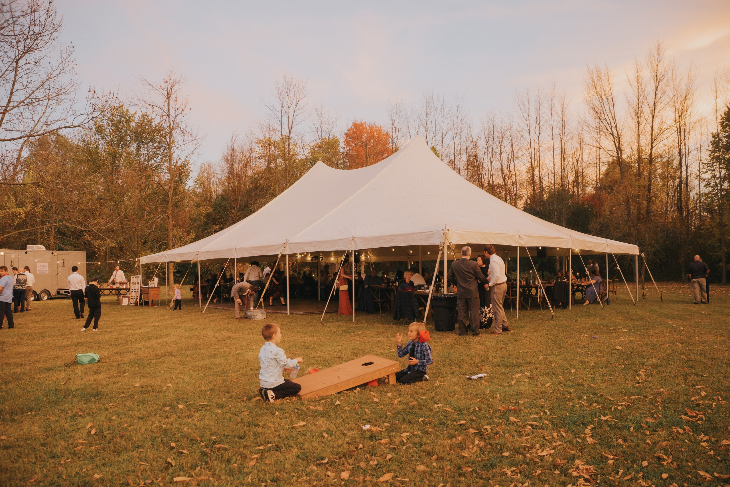 The Intimate Wedding Advantage: How Smaller Guest Lists Actually Make for Better Photography. Wedding and Family Photography Montreal Muriel Oe Photo