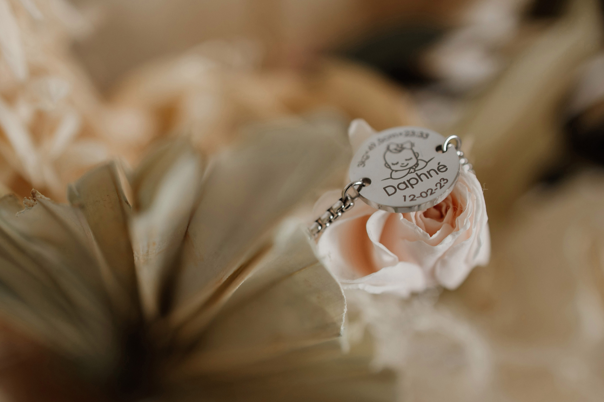 Votre patrimoine familial en images. Je suis Olga, votre photographe de famille à Metz et dans toute la France