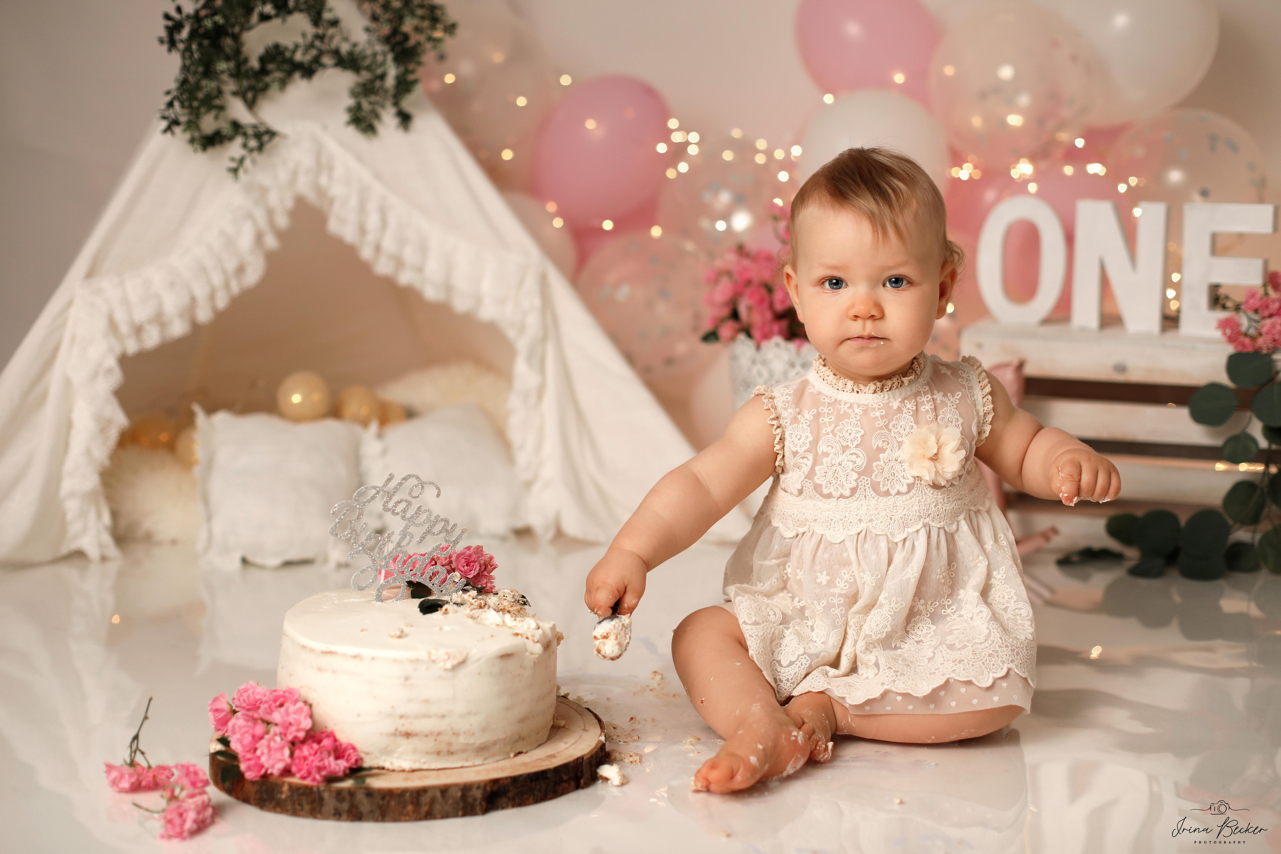 Babyfotograf Ulm; Babyfotograf Neu-Ulm; Babyfotograf Münsingen; Babyfotograf Metzingen; Babyfotograf Göppingen; Babyfotograf Tübingen; Babyfotograf Memmingen; Babyfotograf Reutlingen; Babyfotograf Stuttgart; Babyfotograf Günzburg; Babyfotograf Biberach an der Riss; Babyfotograf Alb-Donau-Kreis; Babyfotograf Bad Saulgau; Babyfotograf Bad Waldsee; Babyfotograf Ehingen; neugeborenenfotografie Ulm; neugeborenenfotografie Neu-Ulm; neugeborenenfotografie Stuttgart; neugeborenenfotografie Metzingen; neugeborenenfotografie Münsingen; neugeborenenfotografie Bad Saulgau; neugeborenenfotografie Bad Waldsee; neugeborenenfotografie Ehingen; neugeborenenfotografie Langenau; neugeborenenfotografie Ravensburg; neugeborenenfotografie Sigmaringen; Fograf Ulm; Fotograf Ehingen; Fotograf Bad Waldsee; Newborn Shooting Ulm; Babyshooting Ulm; Babyshooting Memmingen; Babyshooting Günzburg; Babyfotograf Laupheim; Babyfotograf Riedlingen; Babyfotograf Biberach an der Riß; pregnancy; Baby; Babyfotograf Biberach an der Riß; Babyfotograf Erbach; Babyfotograf Blaubeuren; Baby Photograph Ulm, cake-smash fotograf ulm, cake-smash stuttgart, cake-smash metzingen, erste geburtstag ulm, ein jahr alt 