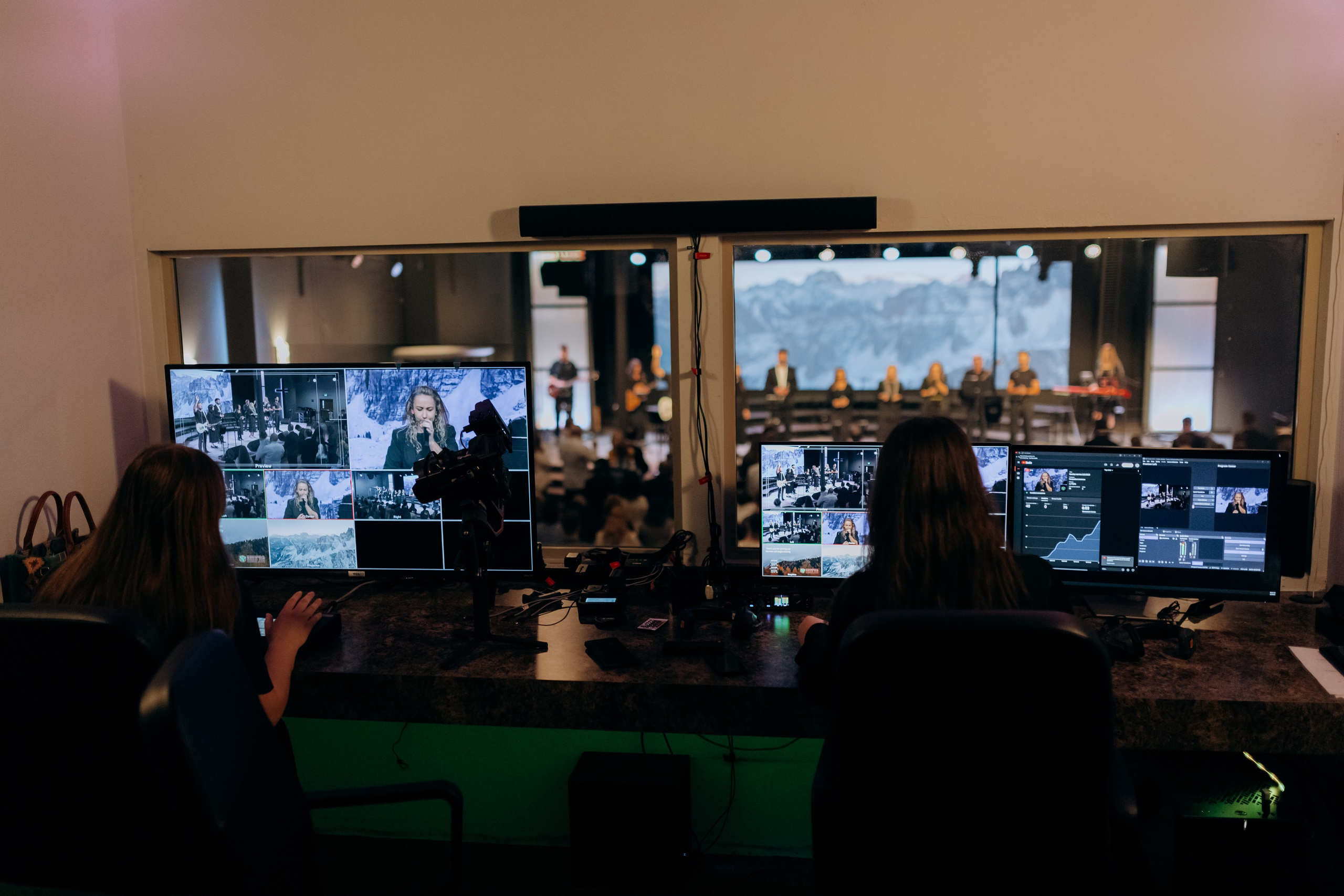 Watch. Smirna Christian Church