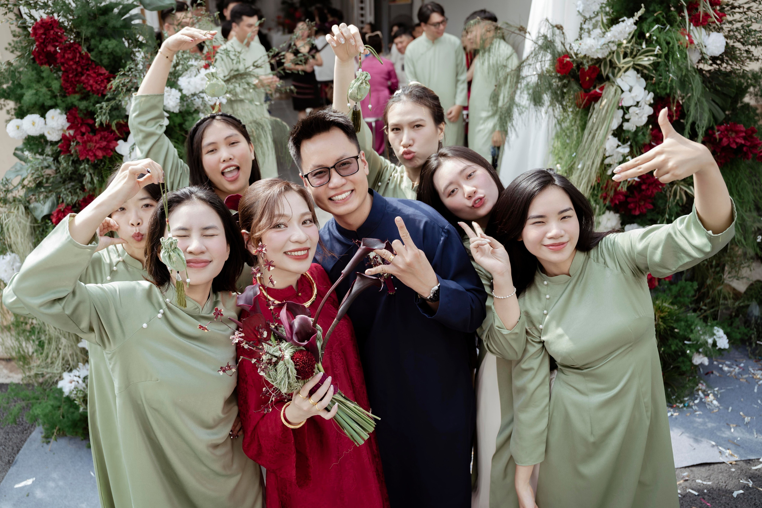 SỰ KHÁC NHAU GIỮA ẢNH TRUYỀN THỐNG VÀ PHÓNG SỰ. WEDDING PHOTOGRAPHER IN VIETNAM