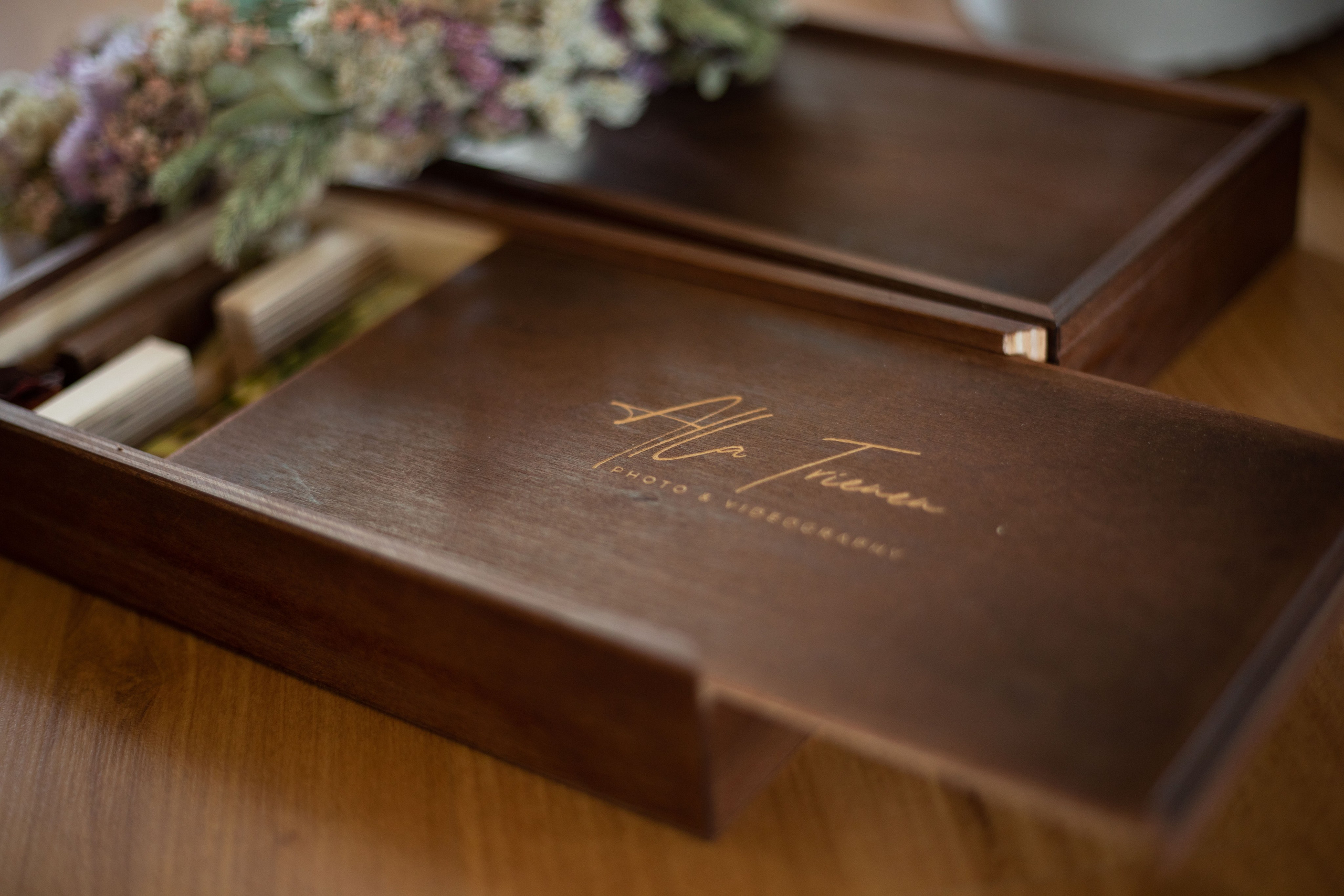 Hochzeitsfotos/Videos. Fotografin und Videografin im Raum Osnabrück und Emsland Alla