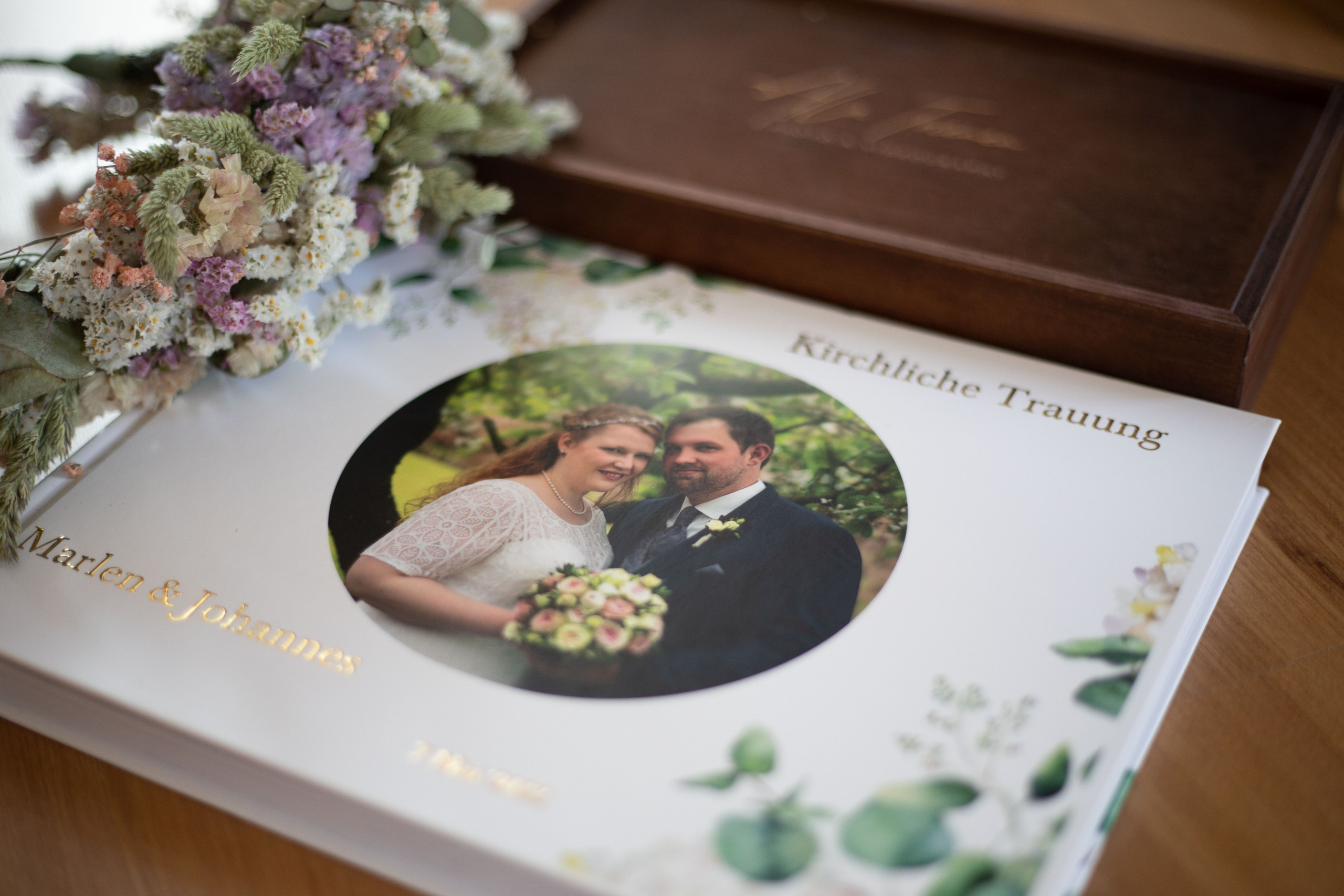 Hochzeitsfotos/Videos. Fotografin und Videografin im Raum Osnabrück und Emsland Alla