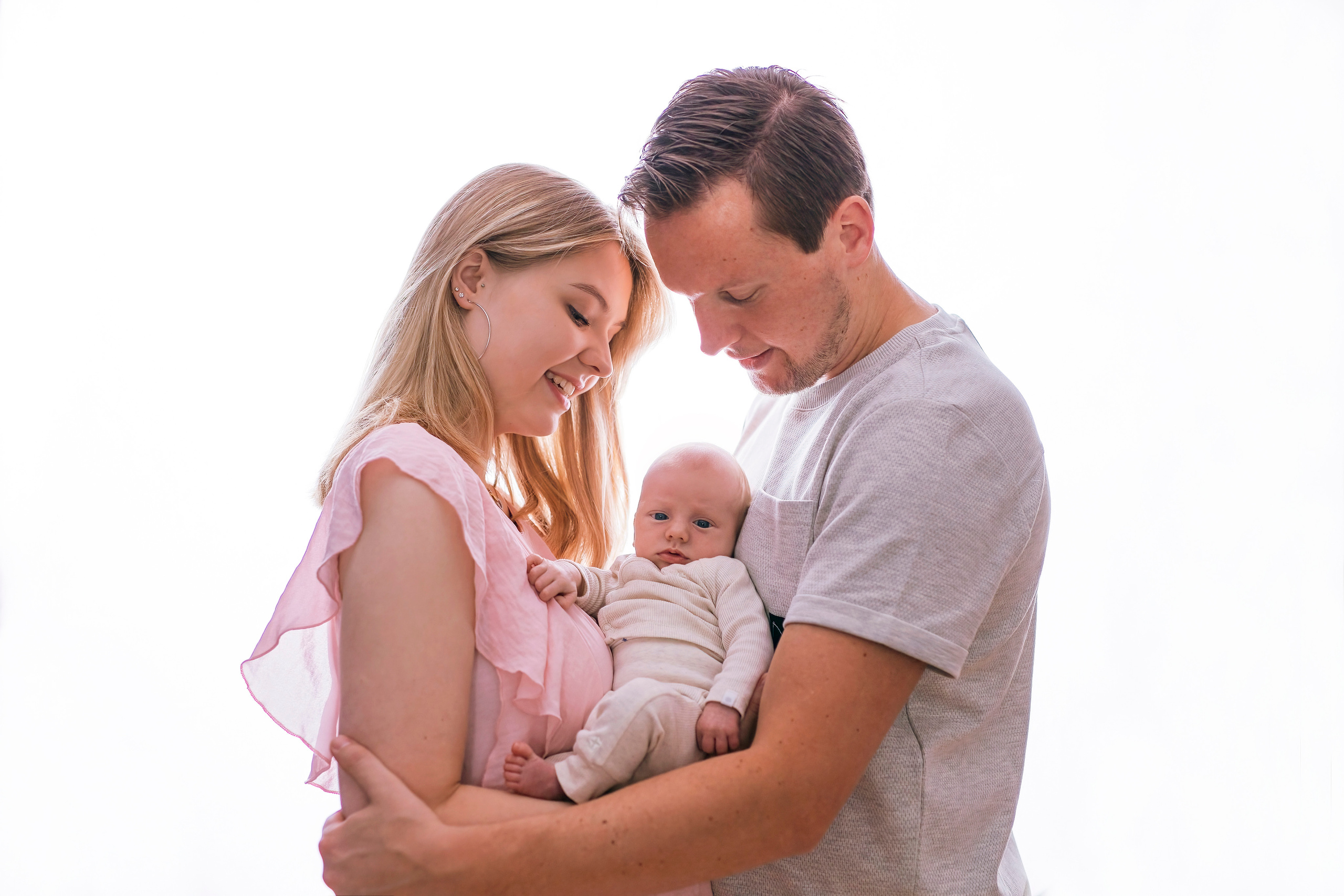 Mooie zwangerschapsportretten in Zwolle – Fotograaf Irina Hoek