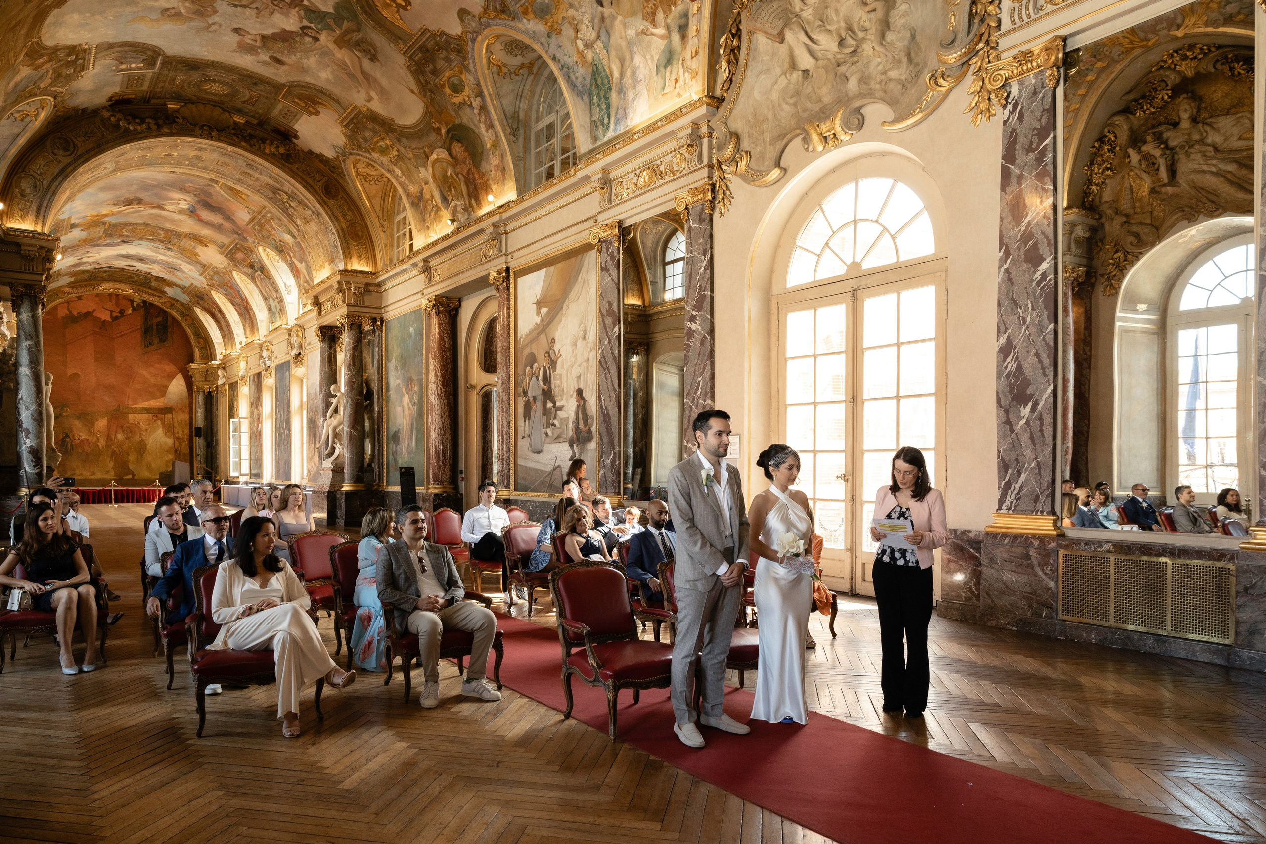Pegah et Paul. Mariage au Capitole. Toulouse. Eugénie Smirnova — Photographe à Toulouse et dans le Sud-Ouest