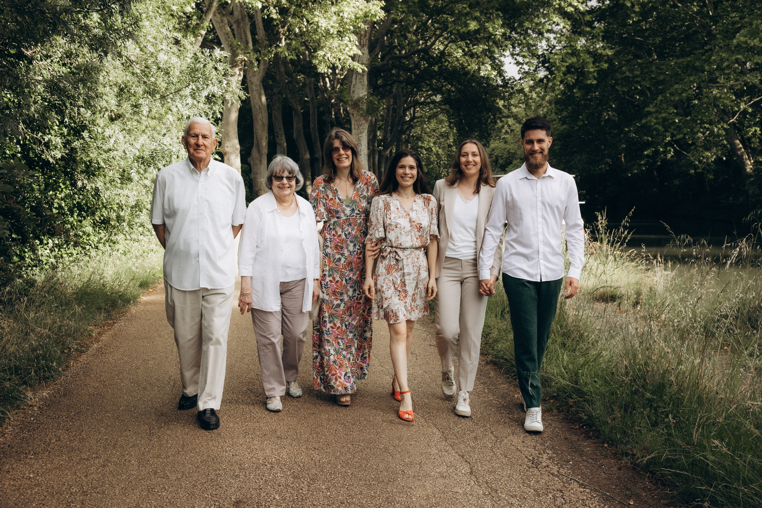 Mother’s day gift certificates. Eugenie Smirnova — wedding, corporate and lifestyle photographer in Toulouse and Southwest France