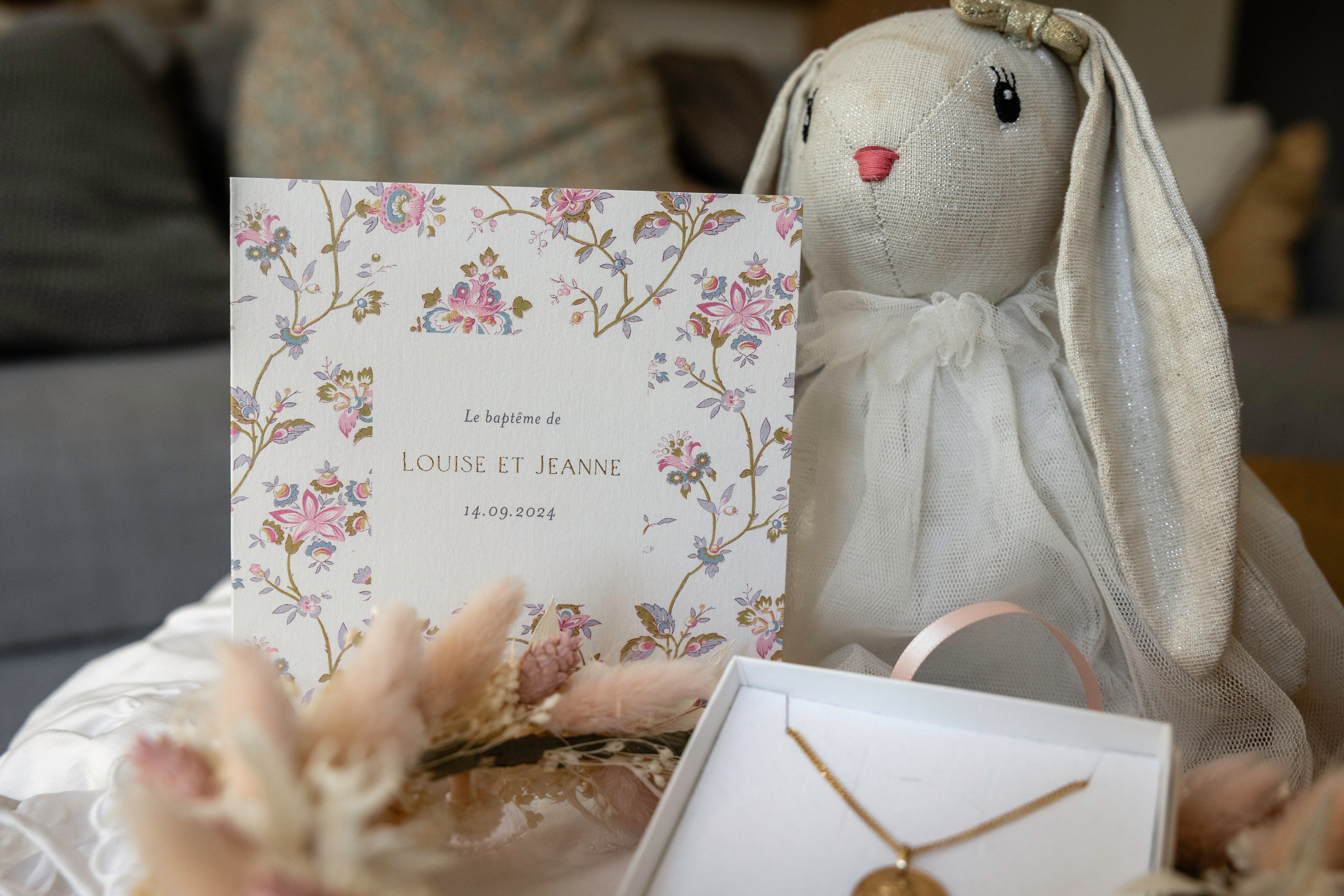 Immortaliser des Moments Précieux: Un Baptême Inoubliable à Toulouse. Eugénie Smirnova — Photographe à Toulouse et dans le Sud-Ouest