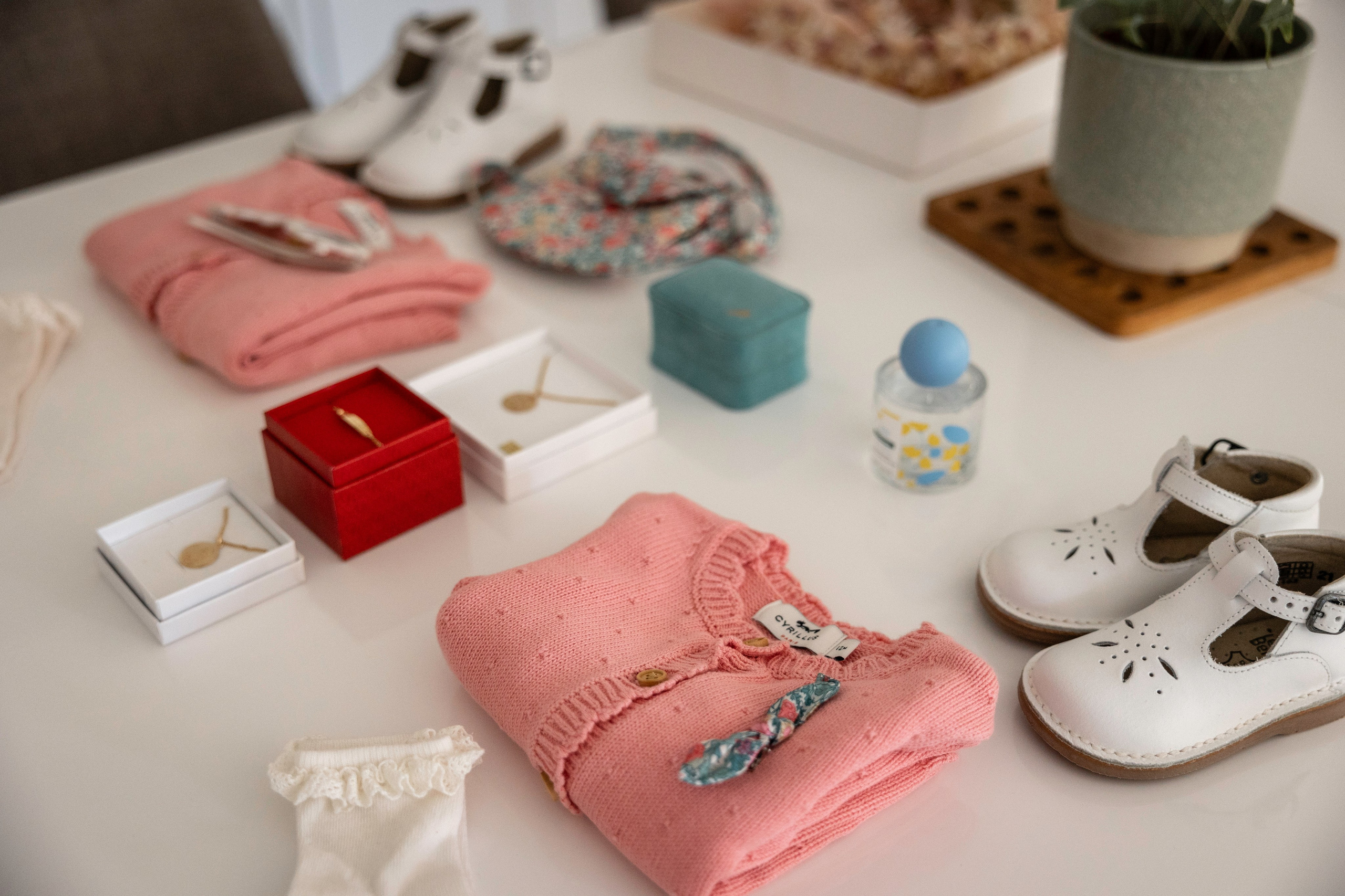 Immortaliser des Moments Précieux: Un Baptême Inoubliable à Toulouse. Eugénie Smirnova — Photographe à Toulouse et dans le Sud-Ouest