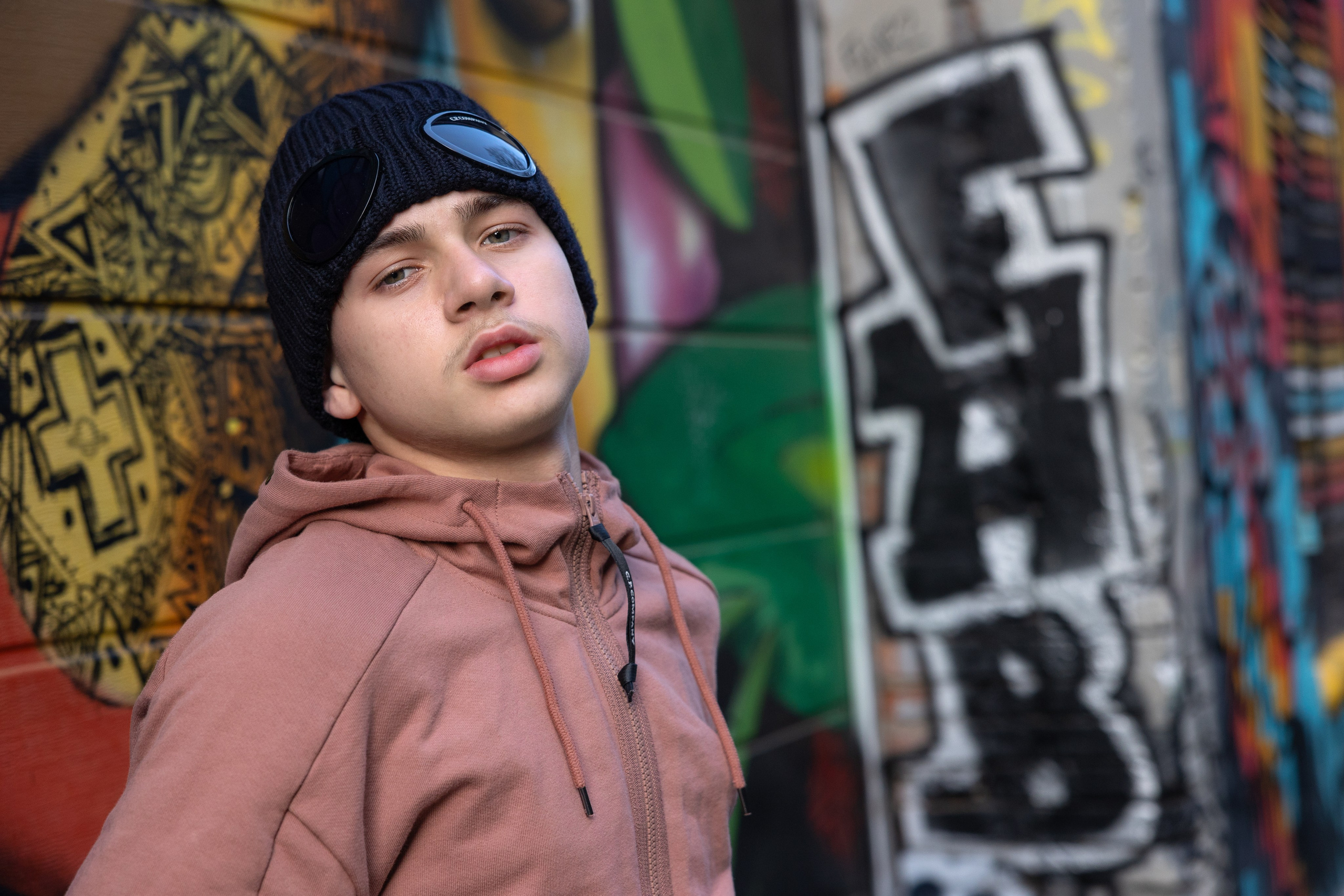 Portfolio photo session for Noa. Eugenie Smirnova — wedding, corporate and lifestyle photographer in Toulouse and Southwest France