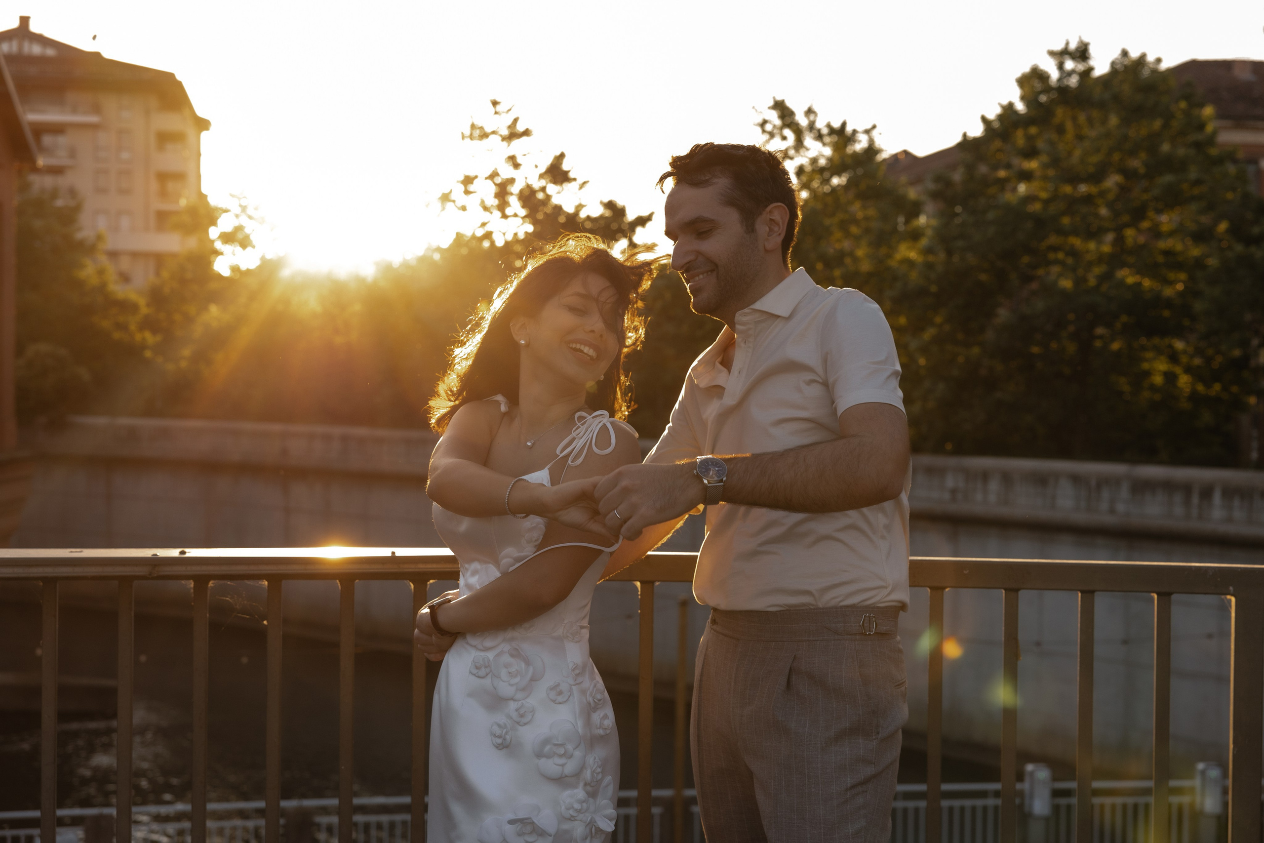 Romantic golden hour engagement session in Toulouse by wedding photographer in France