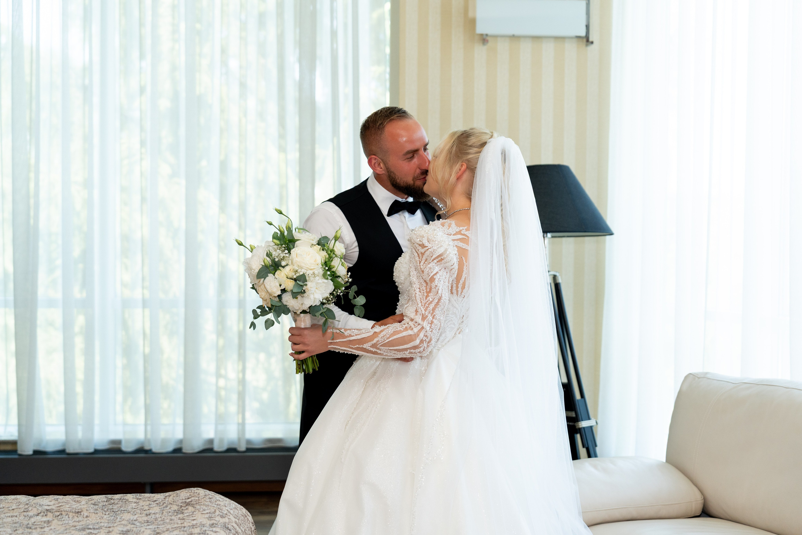 Haston City Hotel Wrocław: fotografia ślubna | Pakiet z 1 fotografem